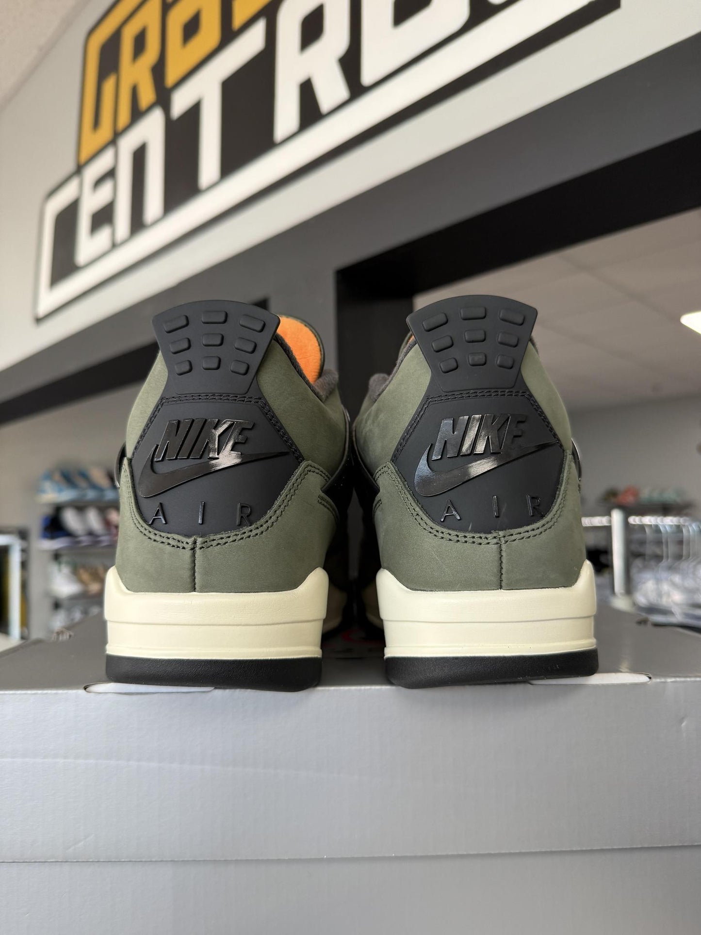 Jordan 4 x "UNDFTD" Used Size 10.5