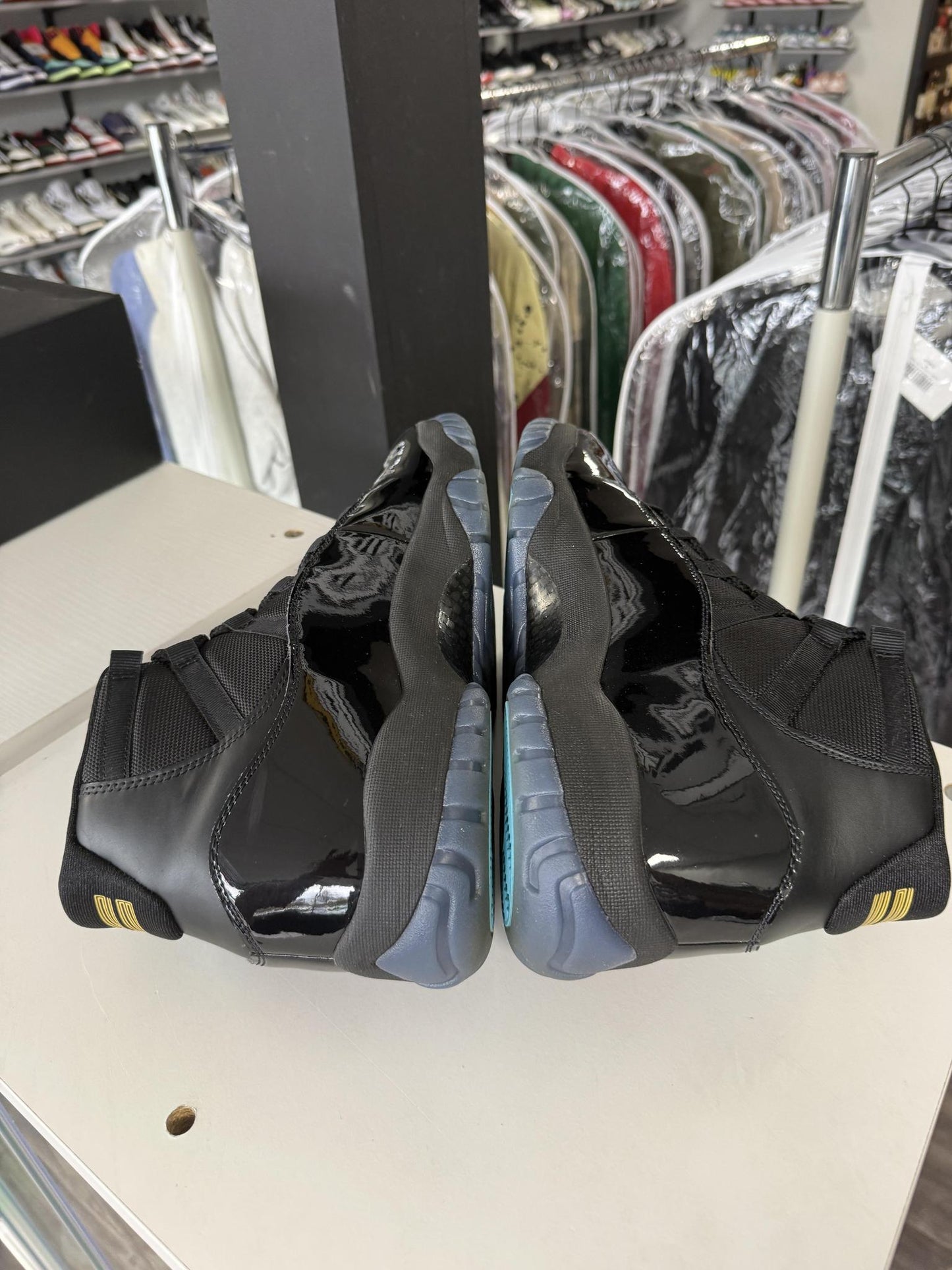Jordan 11 "Gamma" Used Size 12