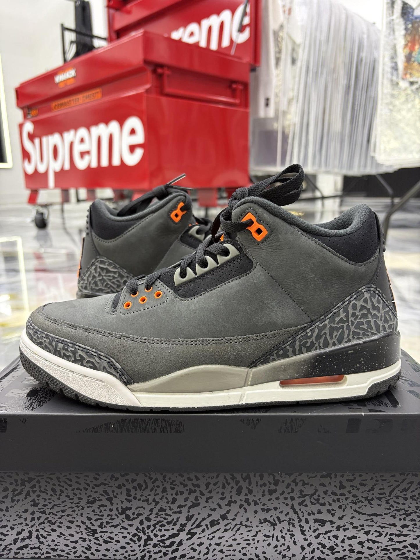 Jordan 3 "Fear" Used Size 9