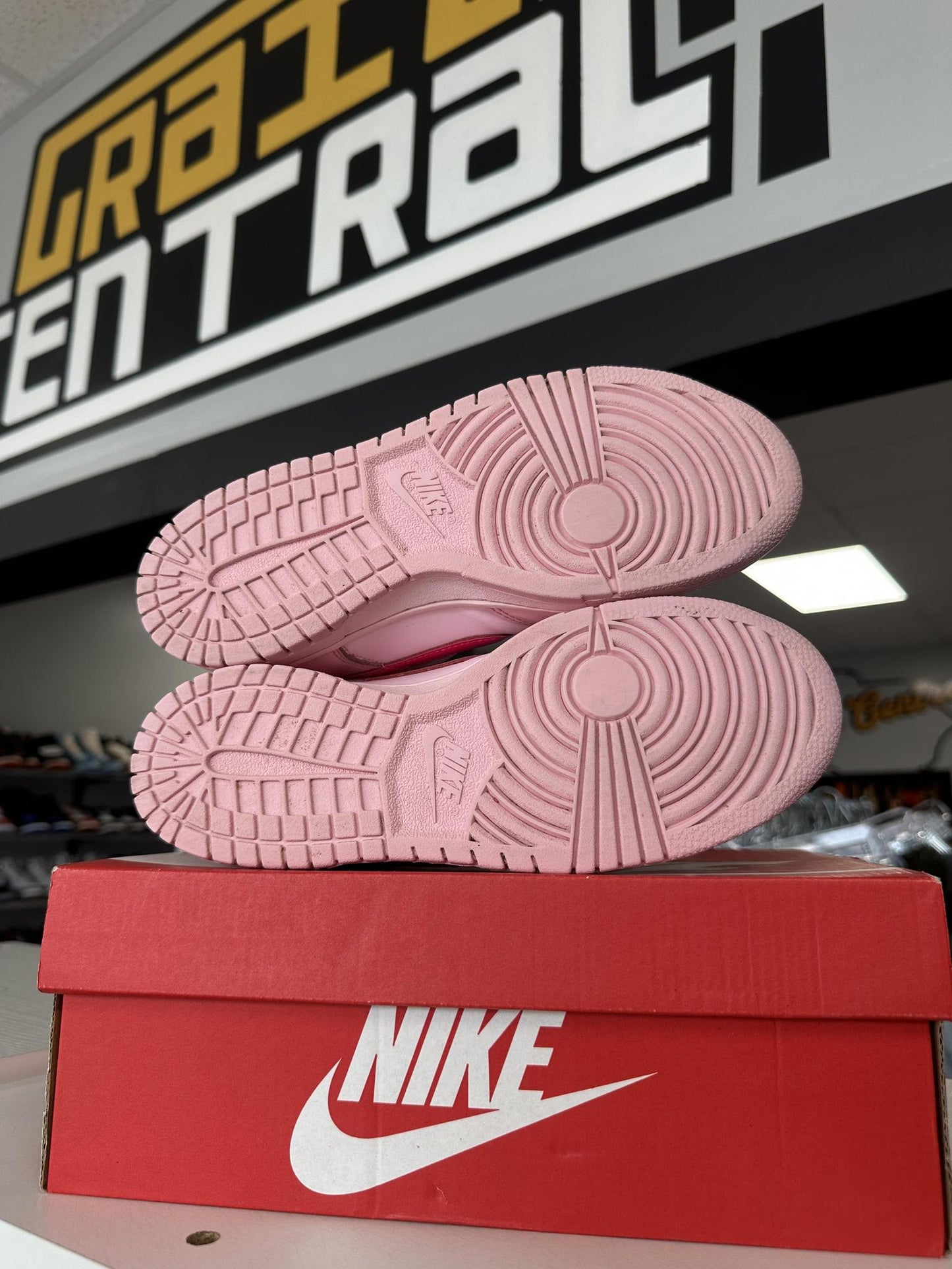 Nike Dunk Low "Triple Pink" Size 7Y/8.5W