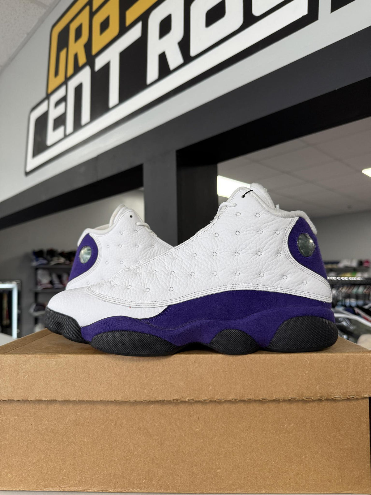 Jordan 13 "Lakers" Used Size 10