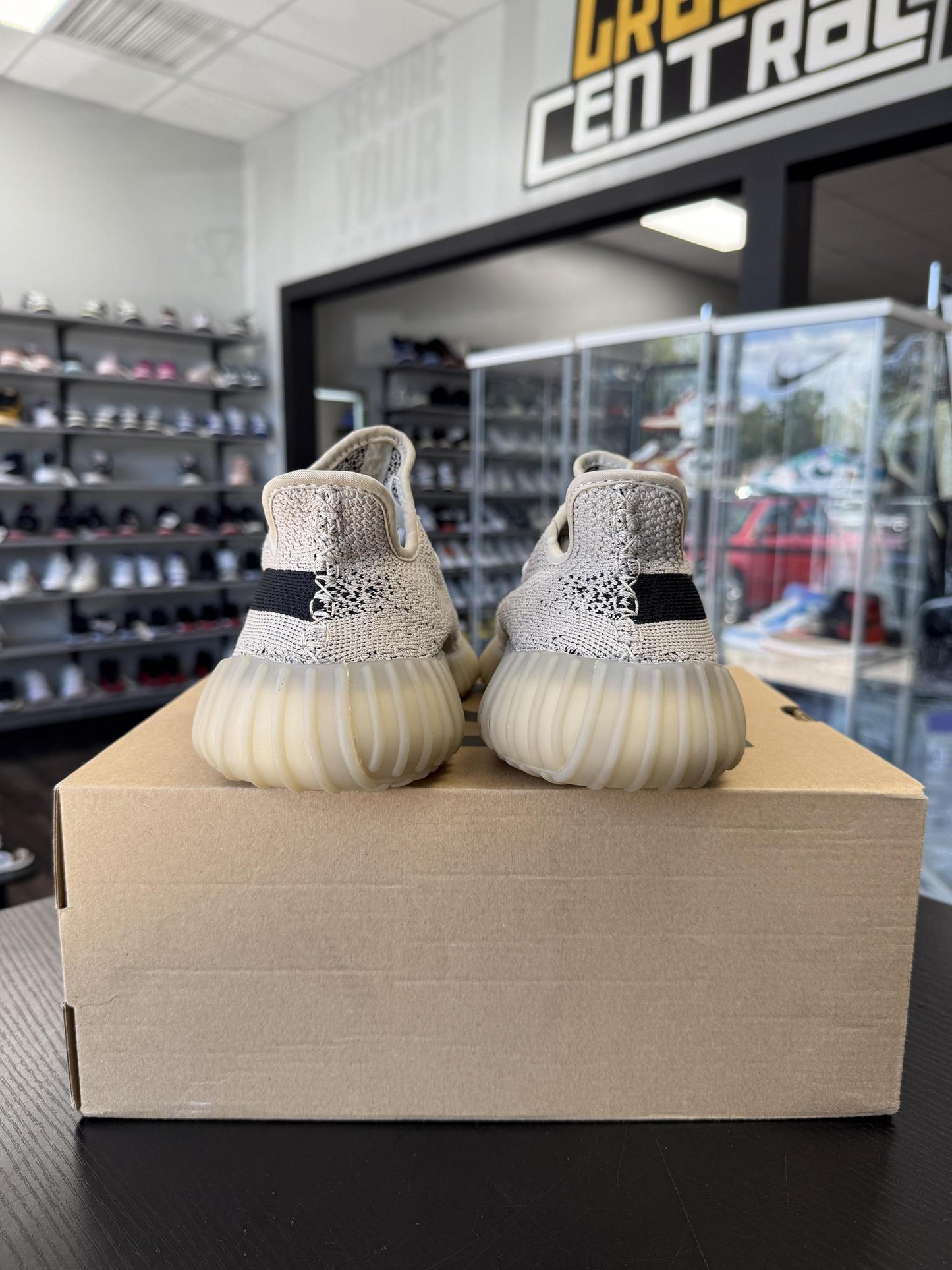 Yeezy 350 "Slate Grey" Used Size 5.5Y/7W