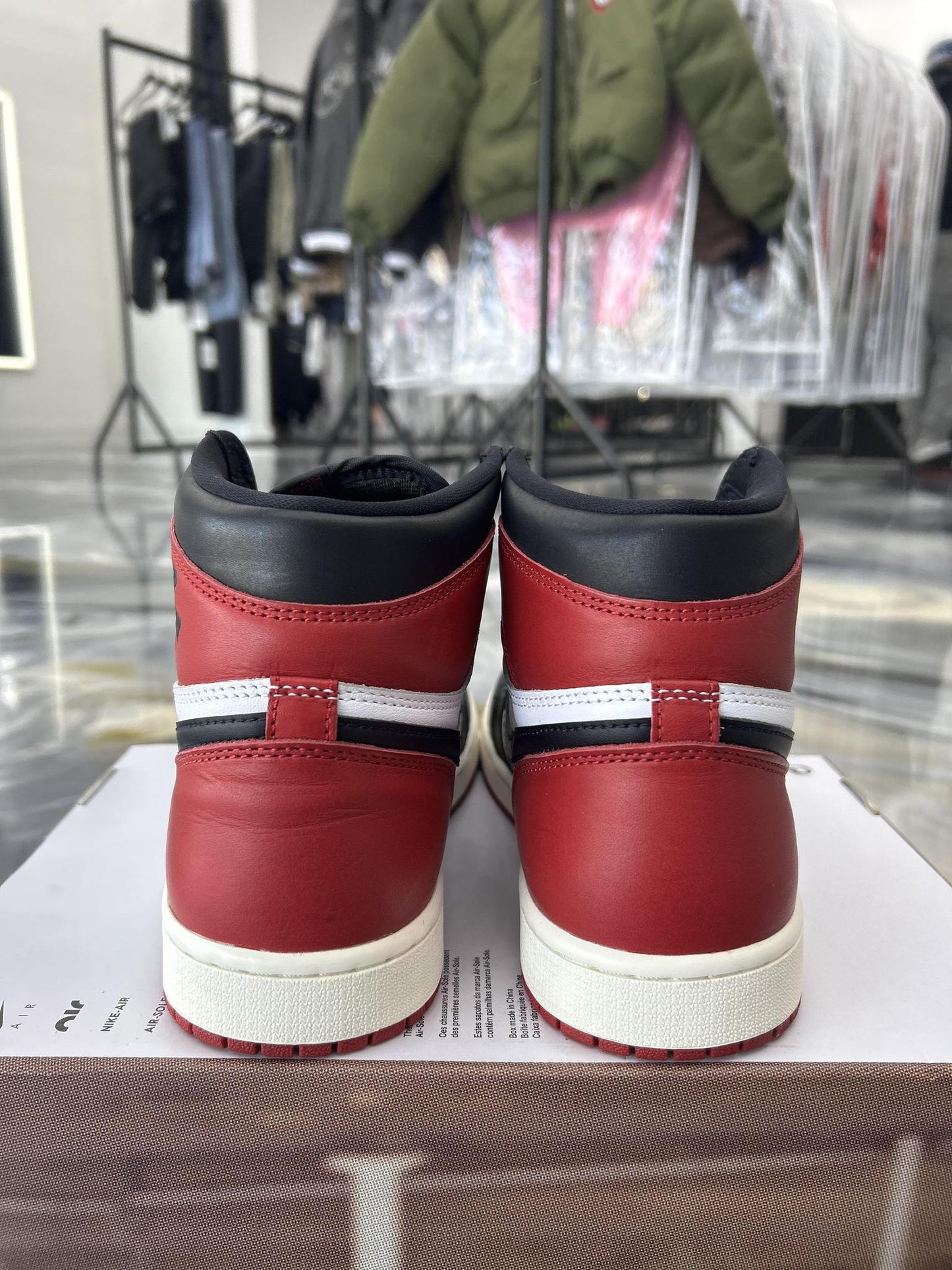 Jordan 1 "Black Toe" Used Size 9