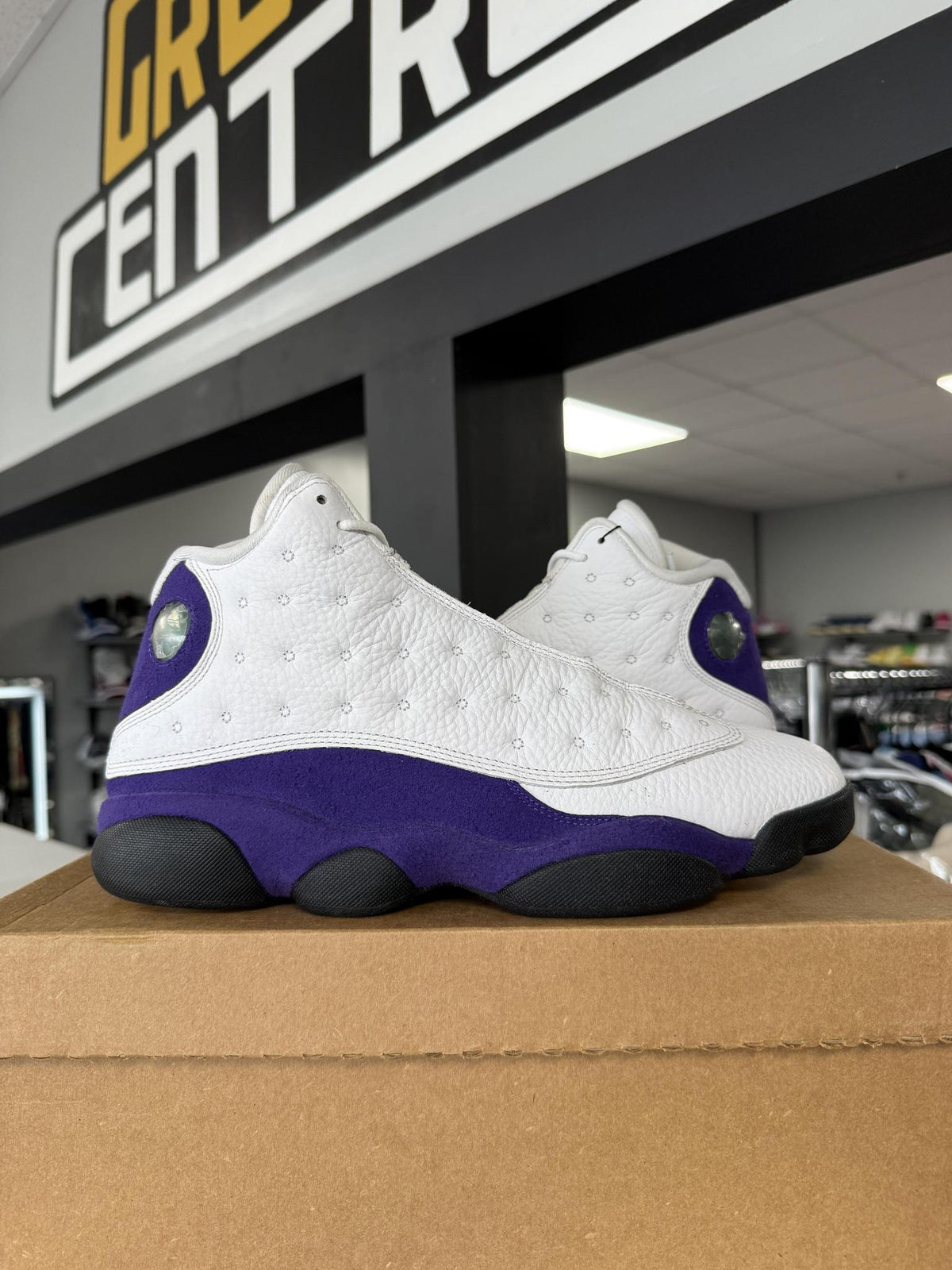 Jordan 13 "Lakers" Used Size 10