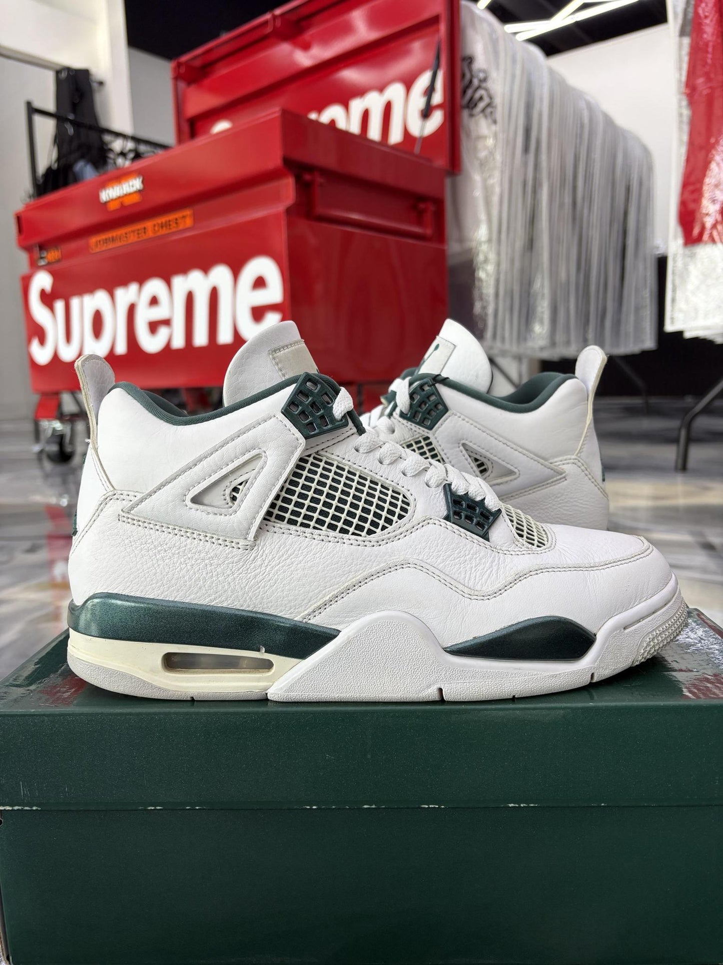 Jordan 4 "Oxidized Green" Used Size 9