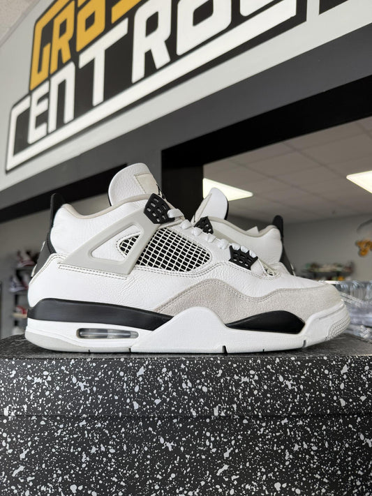 Jordan 4 "Military Black" Used Size 12