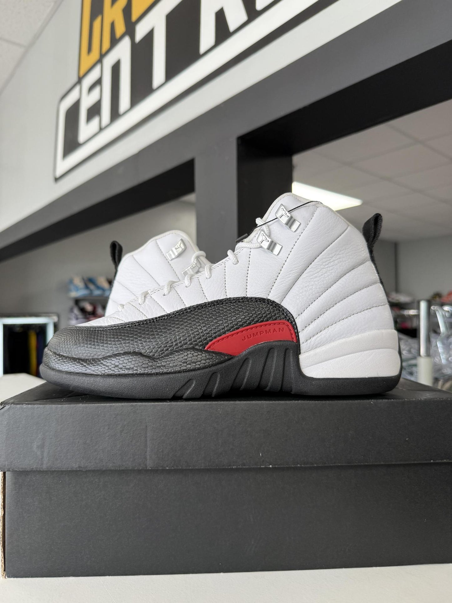 Jordan 12 "Red Taxi" Used Size 7Y/8.5W