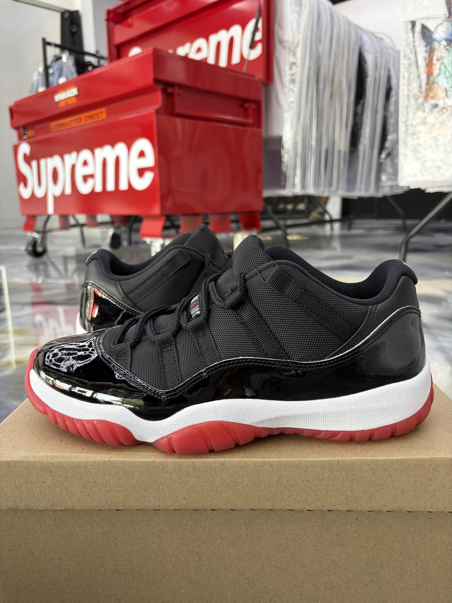Jordan 11 Low "Bred" Used Size 10.5
