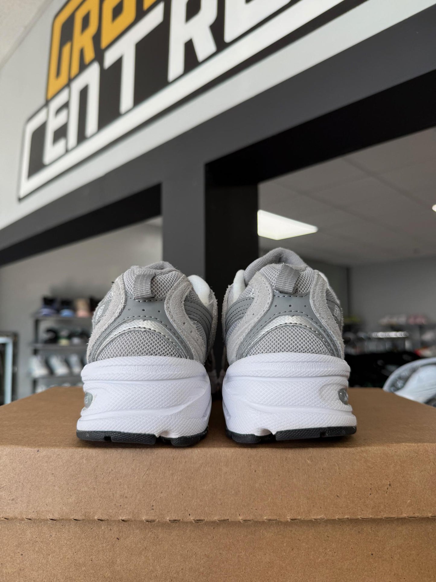 New Balance 530 "Grey" Used Size 4.5Y/6W