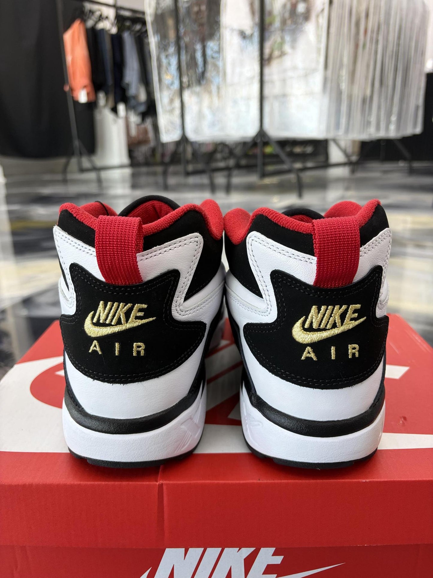 Nike Air Diamond Turf "49ers" Used Size 10.5