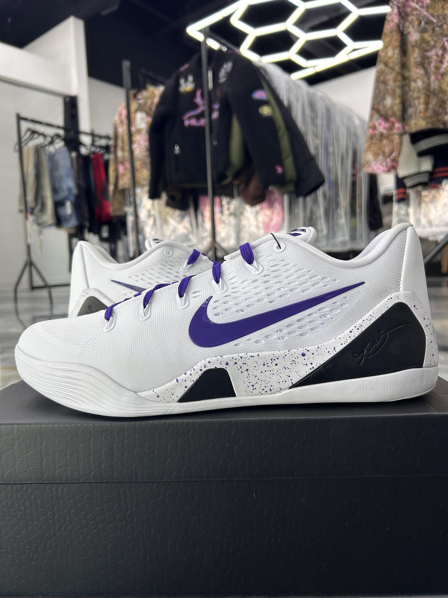 Nike Kobe 9 Elite "Court Purple" Used Size 15