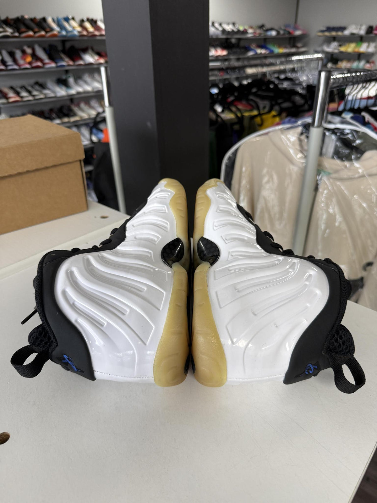 Nike Foamposite White and Black Used Size 7Y/8.5W