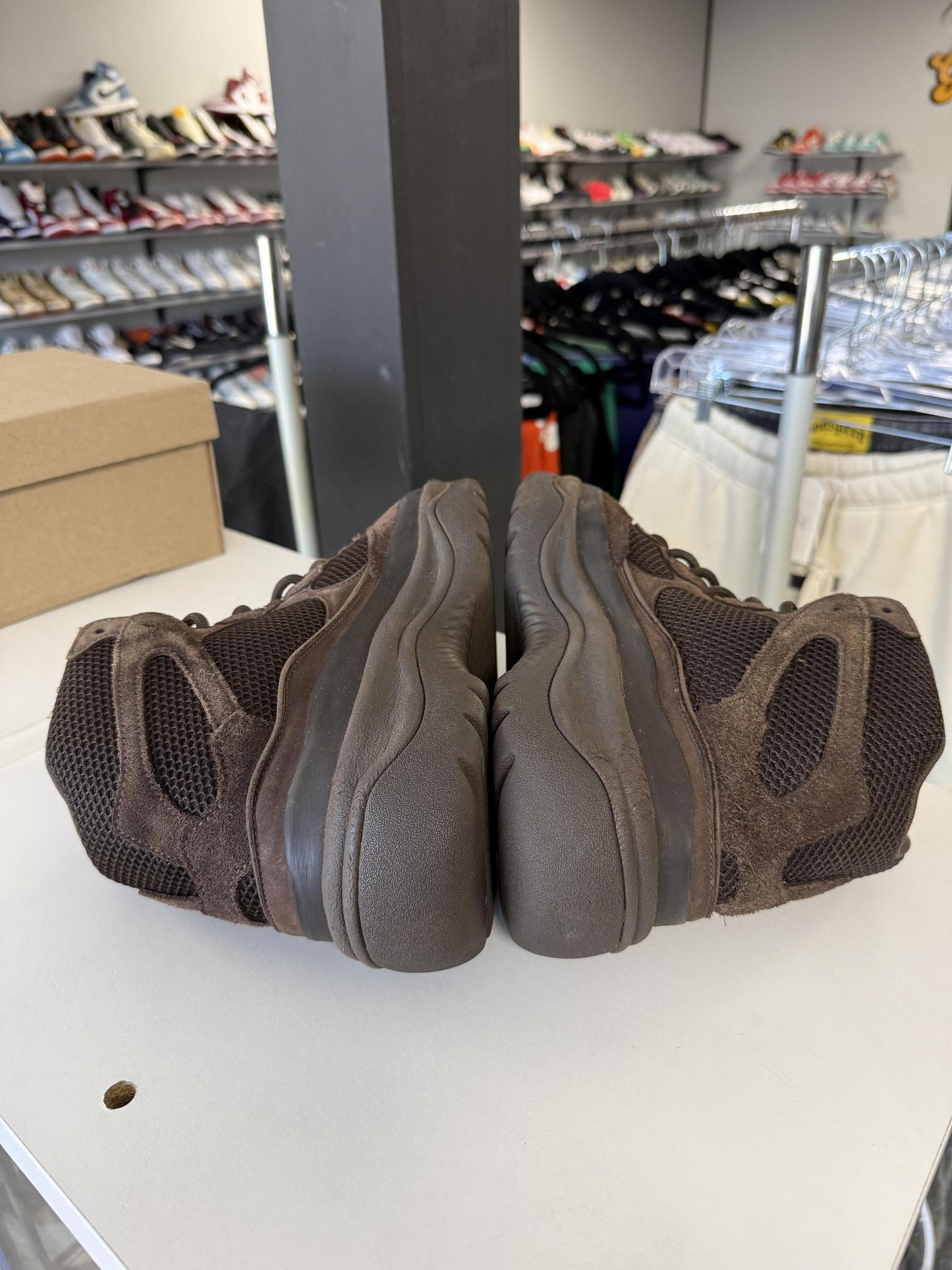 Yeezy DSRT Boot "Oil" Used Size 8.5