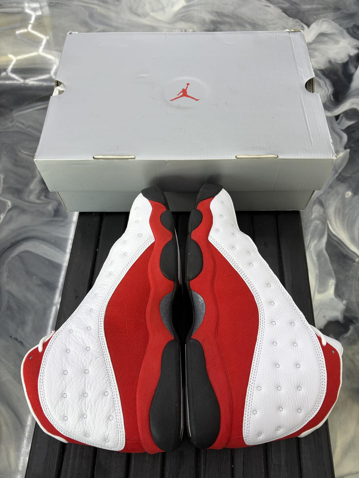 Jordan 13 "Cherry" Used Size 10