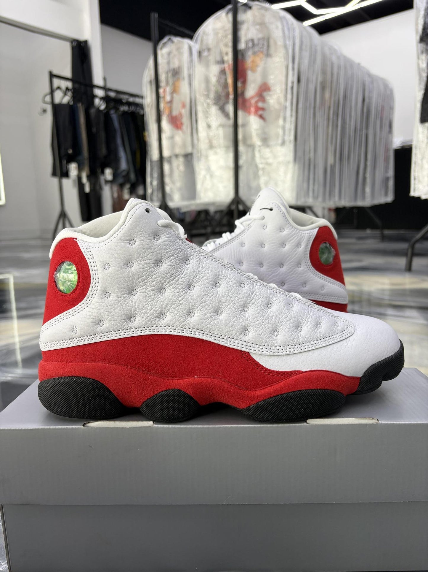 Jordan 13 "Chicago" Used Size 9