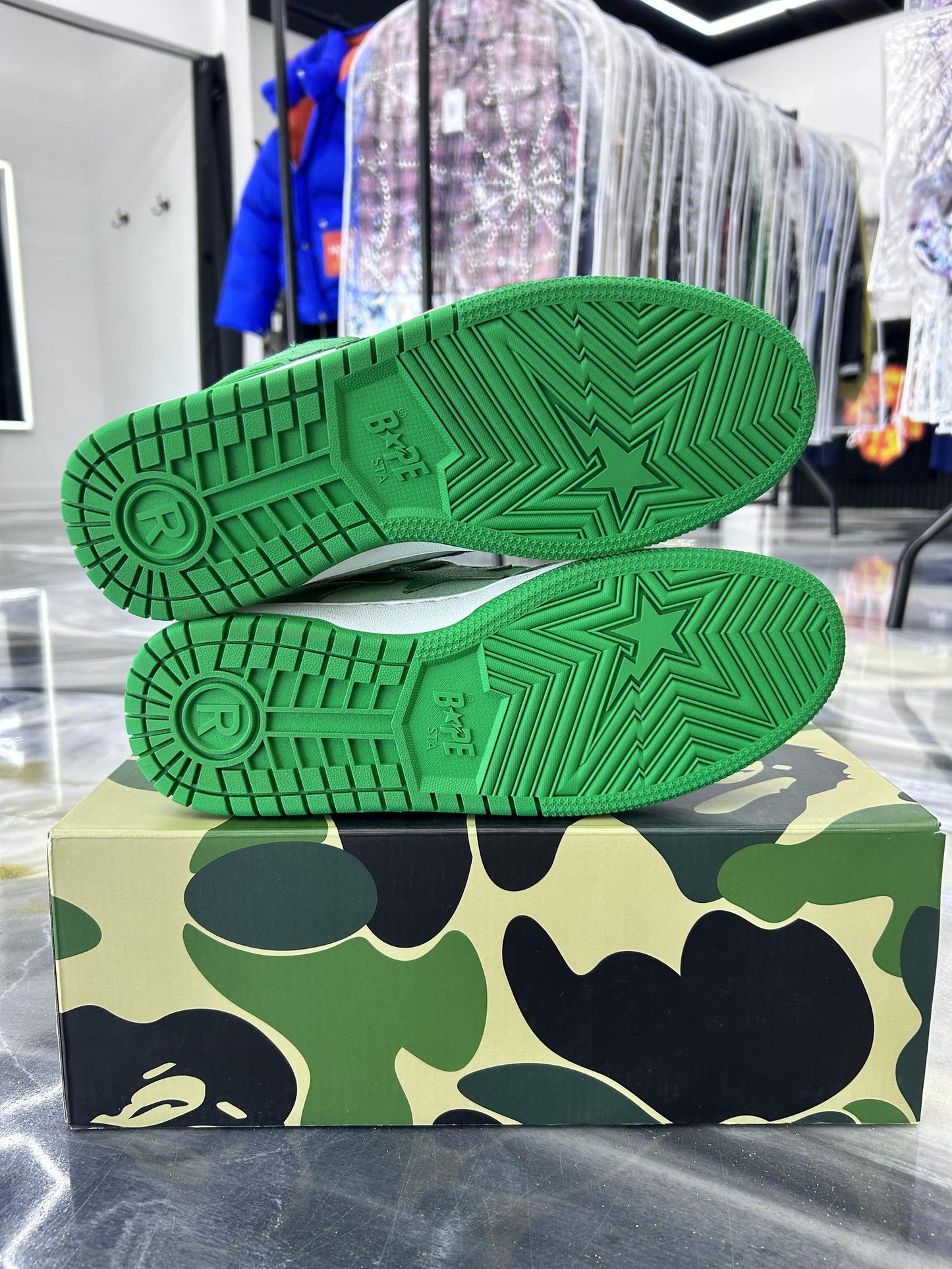 Bape SK8 "Green/White" Used Size 10