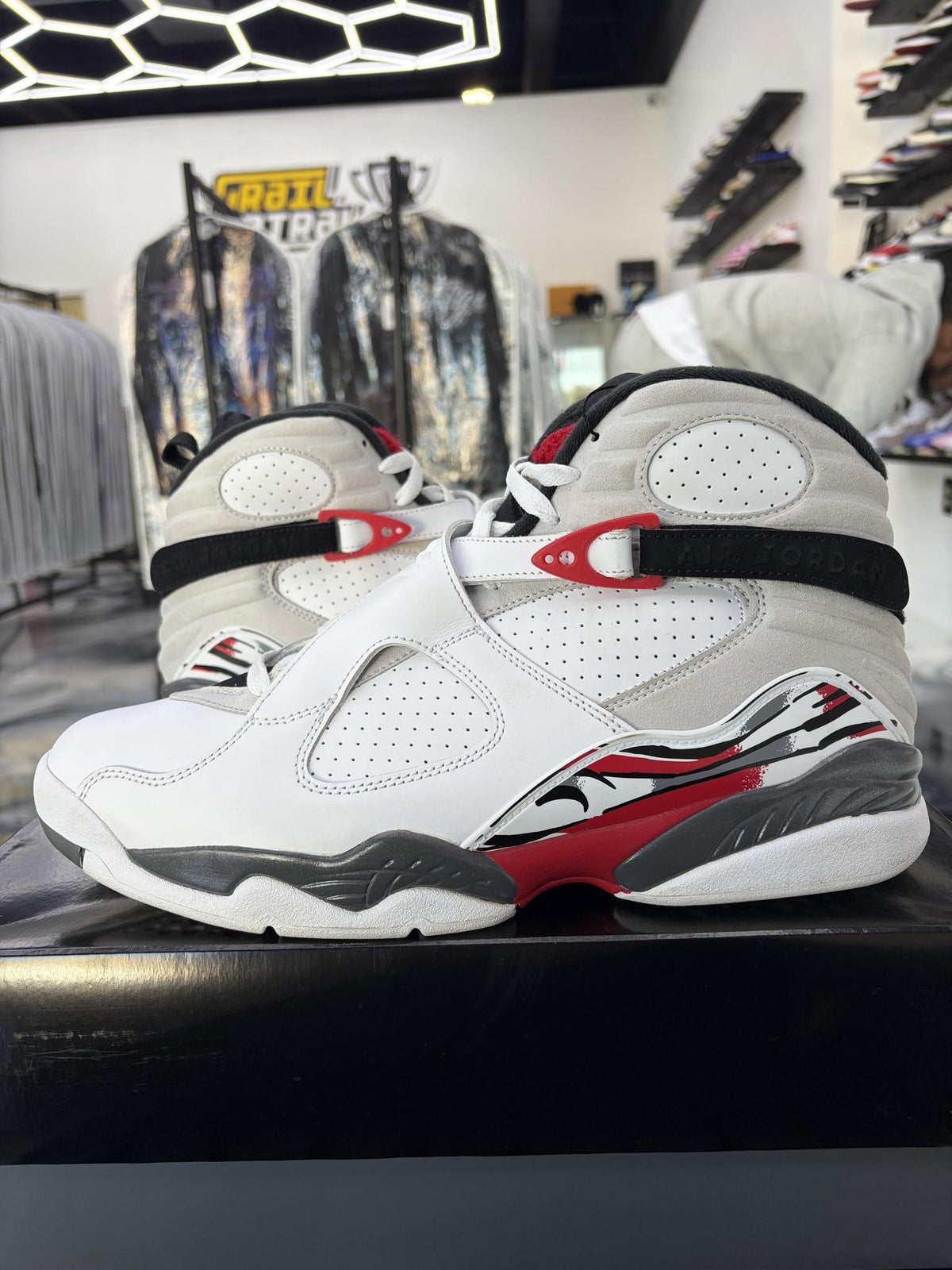 Jordan 8 "Bugs Bunny" Used Size 11.5