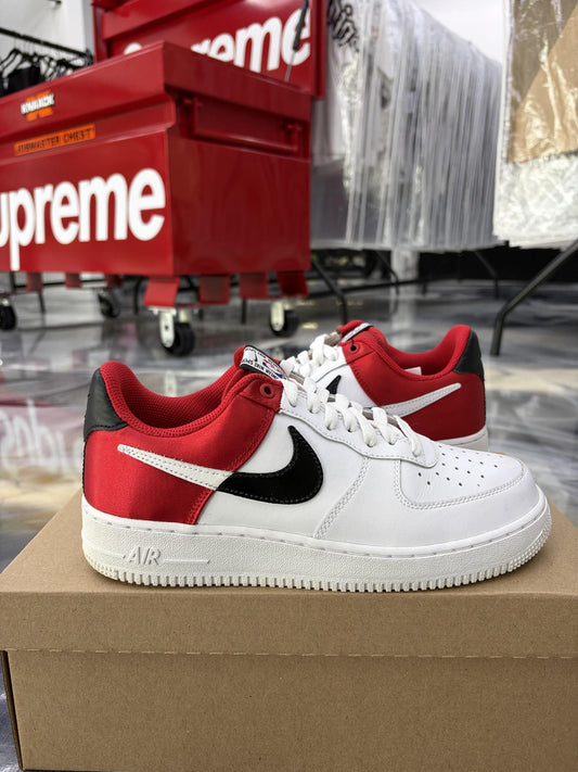 Nike Air Force 1 07 LV8 "Red" Used Size 8