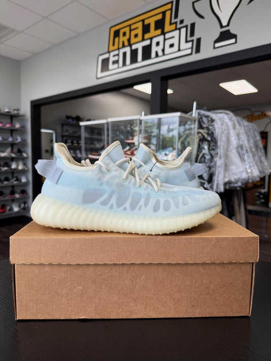 Yeezy 350 "Mono Ice" Used Size 10