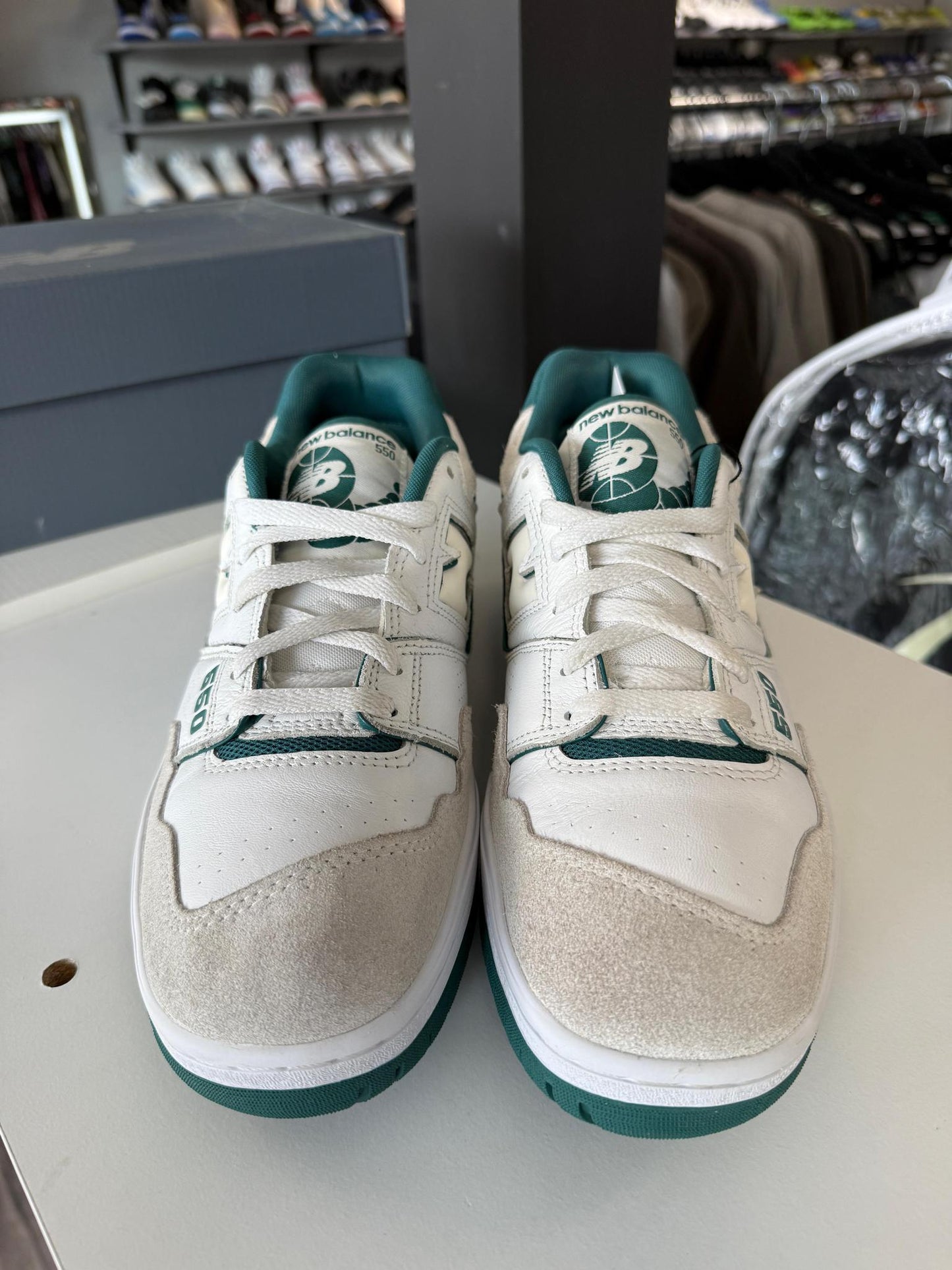 New Balance 550 "Green/White" Used Size 11