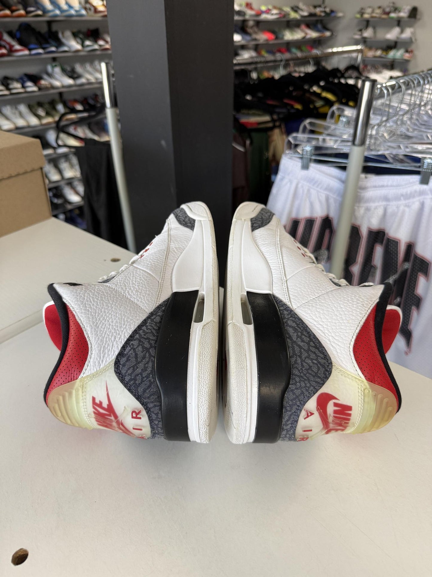 Jordan 3 "Denim" Used Size 10.5