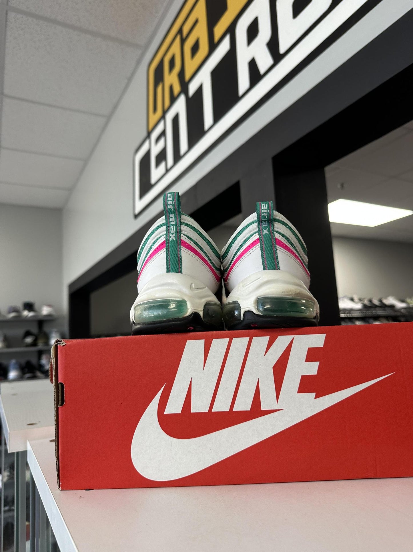 Nike AM97 "South Beach" Used Size 9