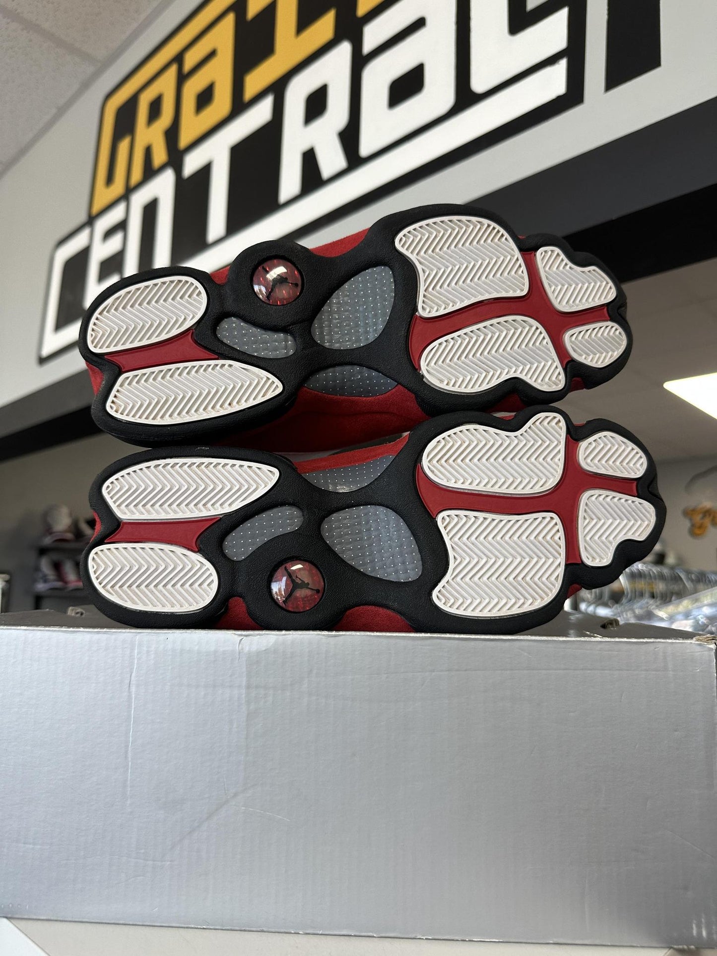 Jordan 13 "Chicago" Used Size 11