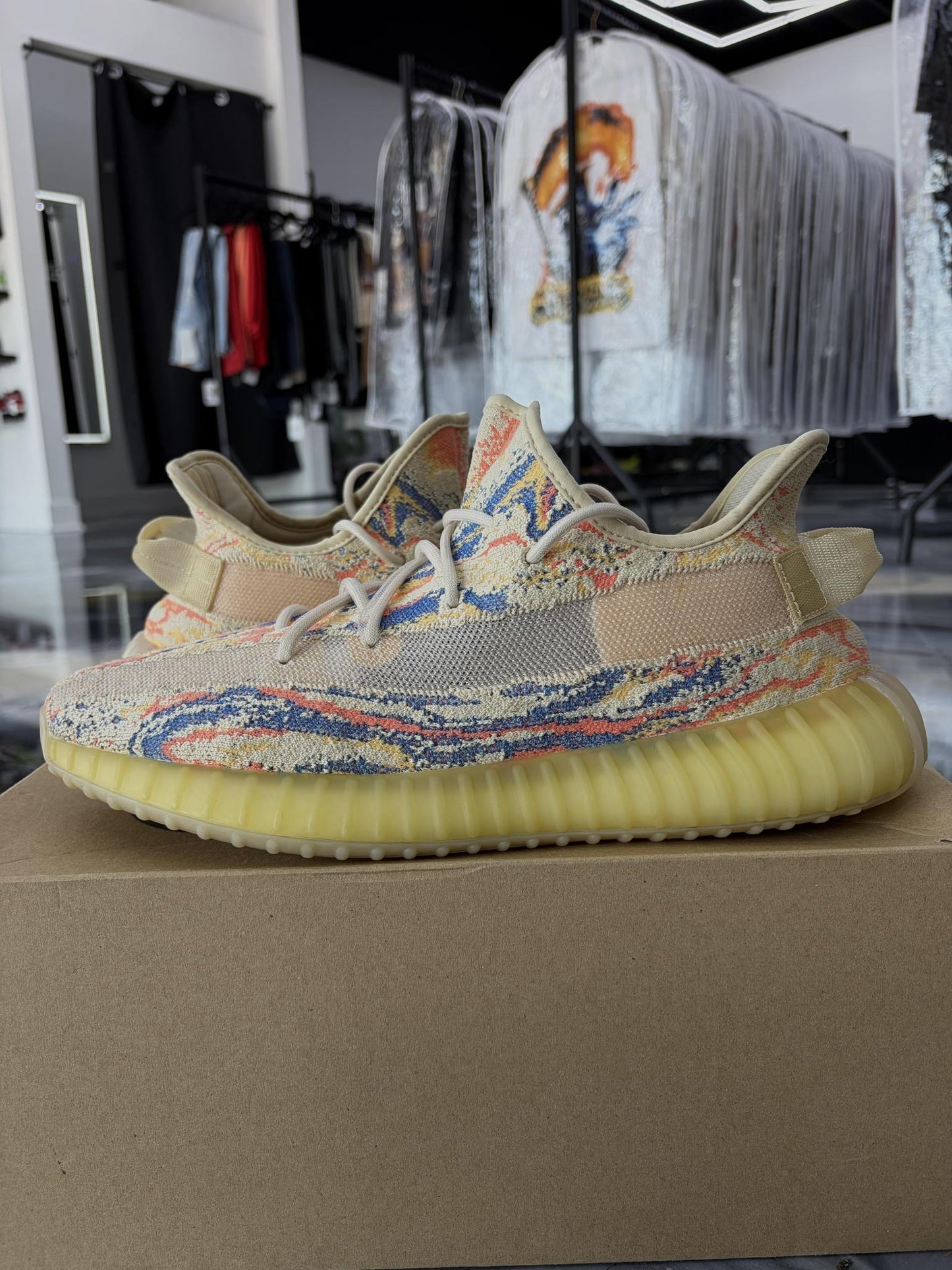 Yeezy 350 V2 "MX Oat" Used Size 12.5