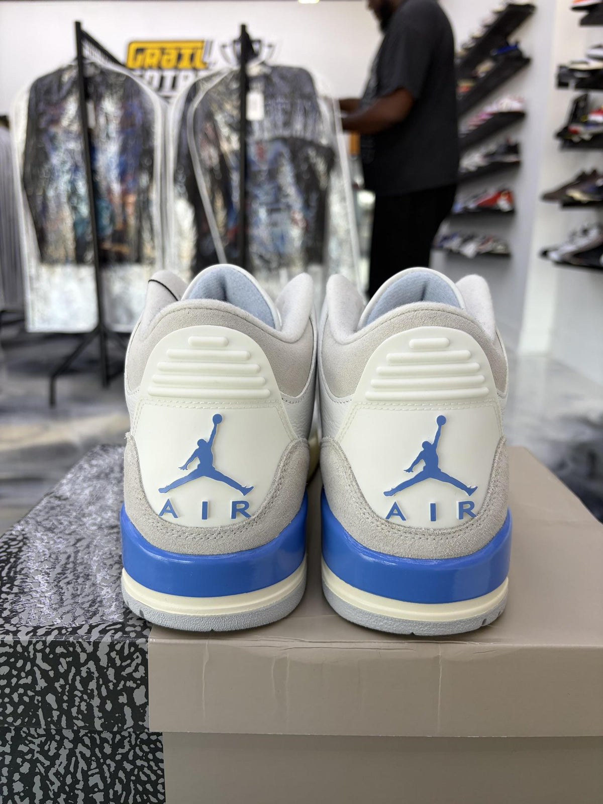 Jordan 3 "Lucky Shorts" Used Size 10