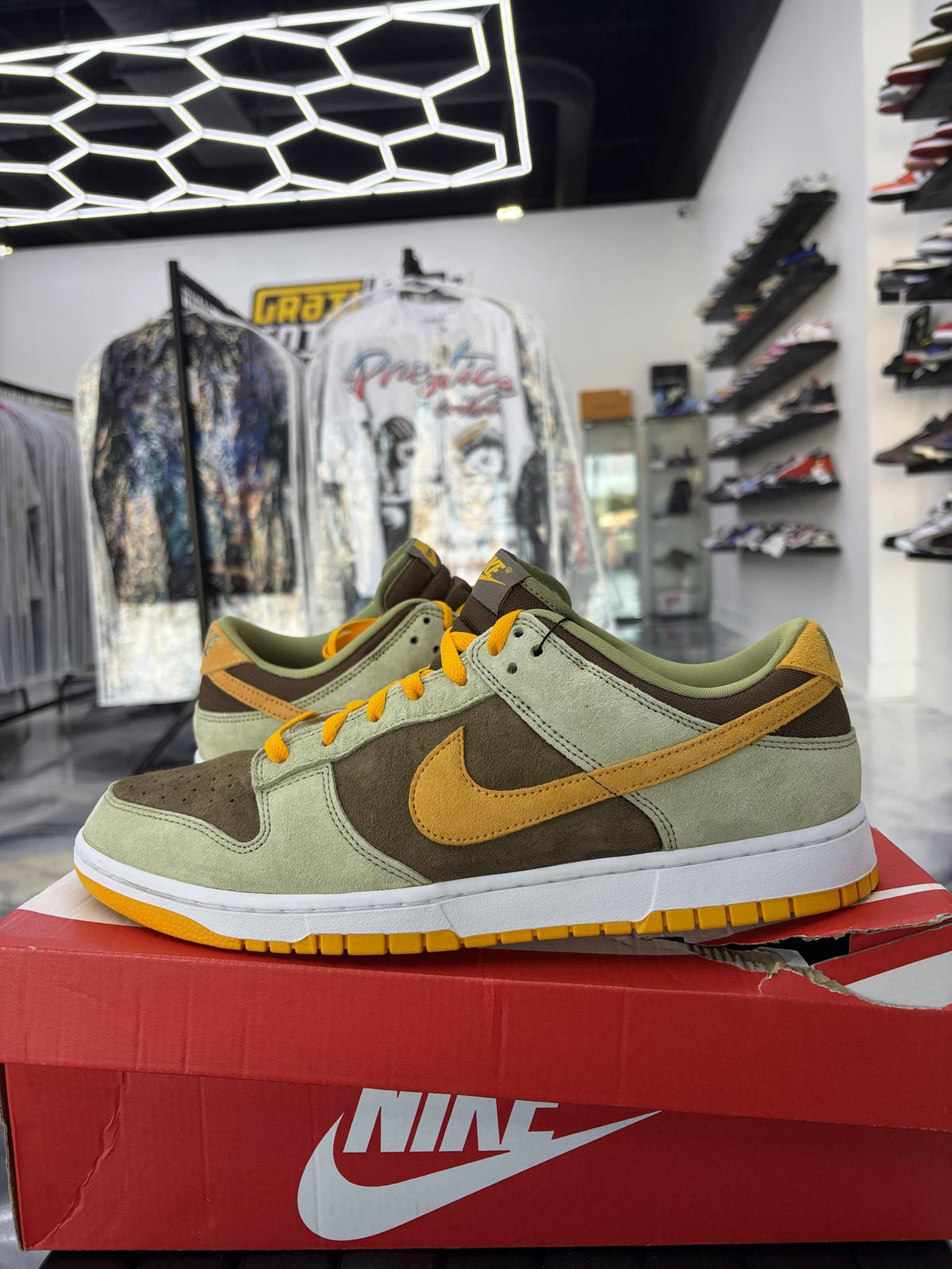 Nike Dunk Low "Dusty Olive" Used Size 13