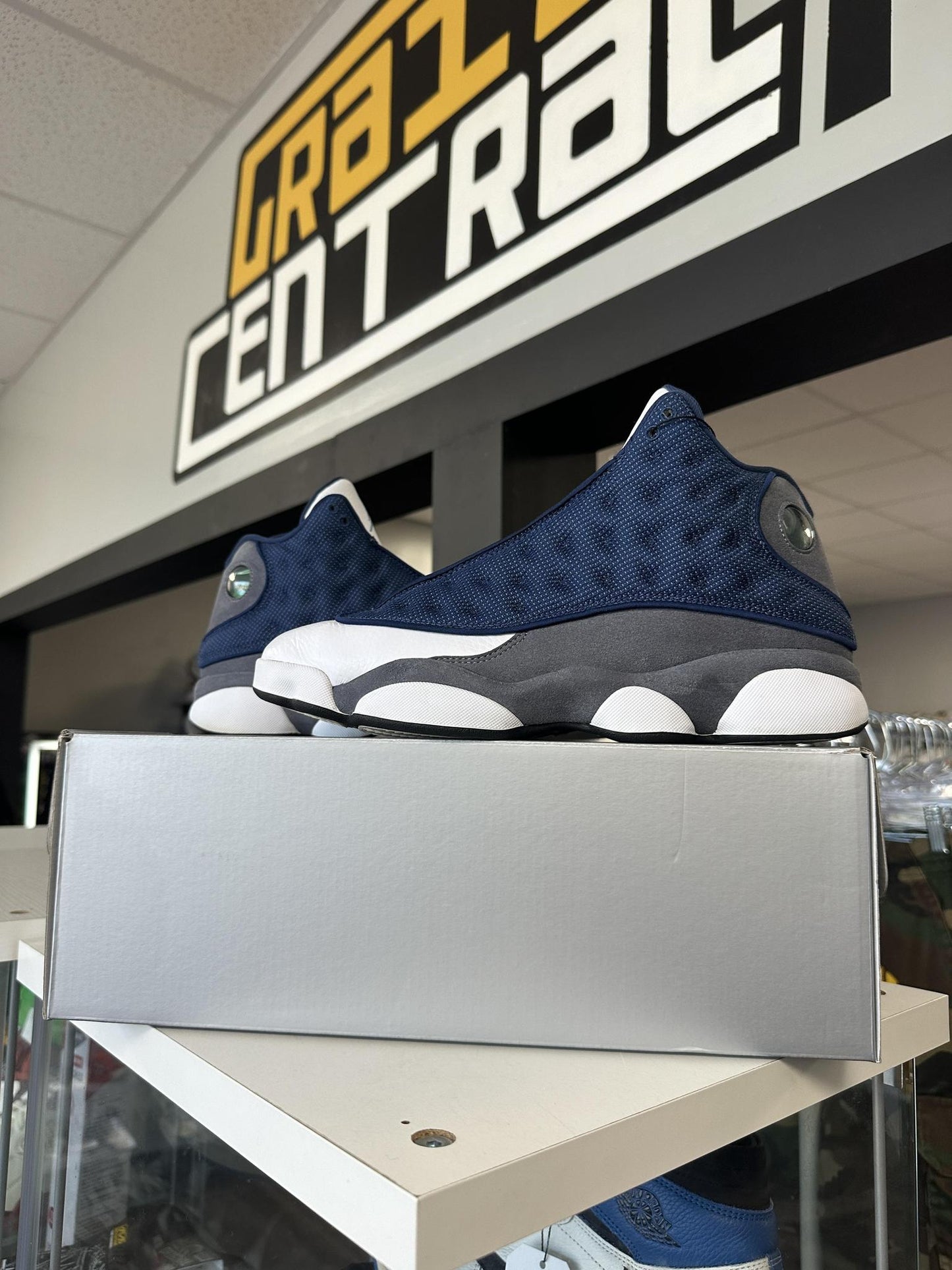 Jordan 13 "Flint (2026)" Used Size 12