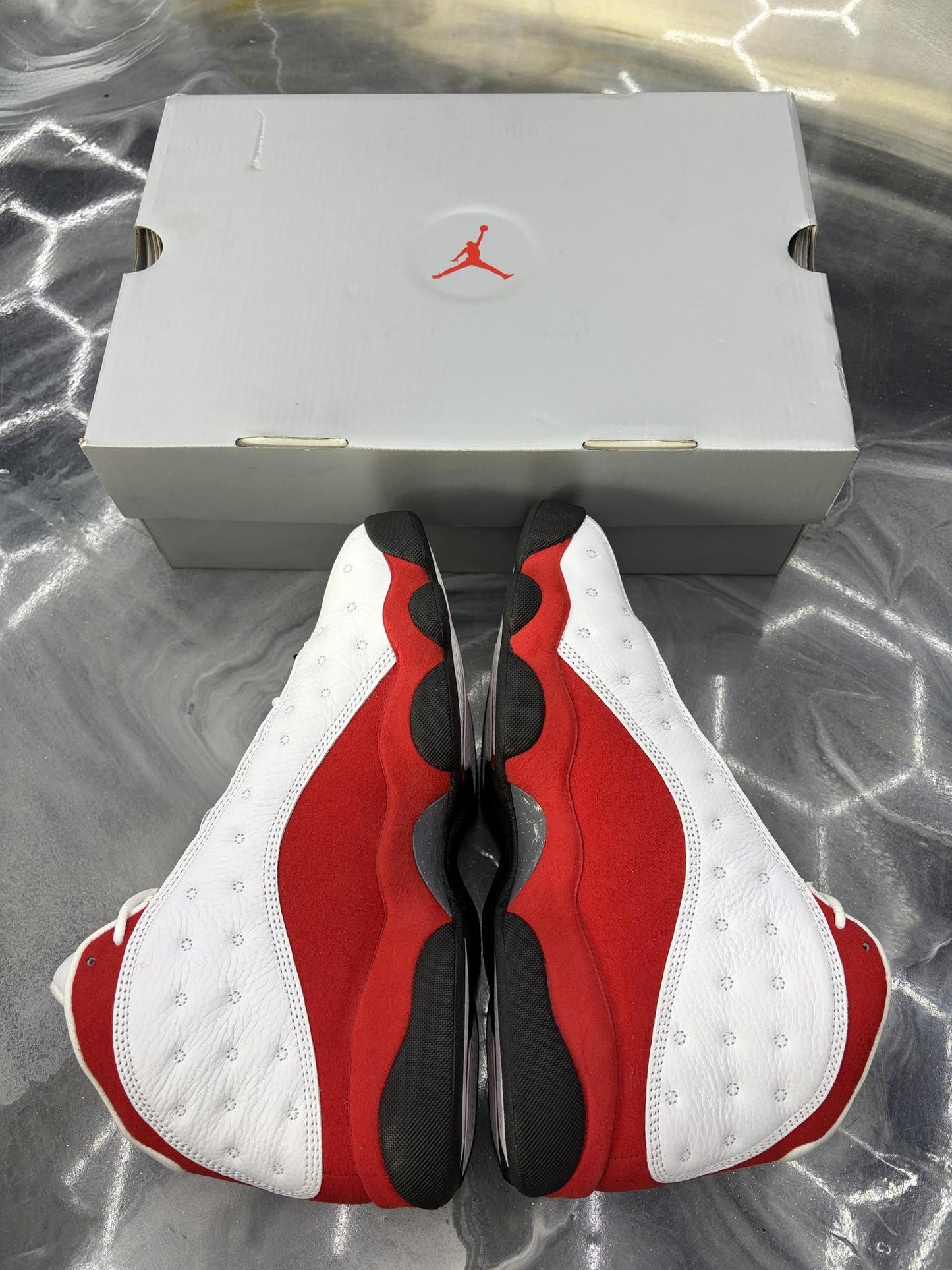 Jordan 13 "Chicago" Used Size 9