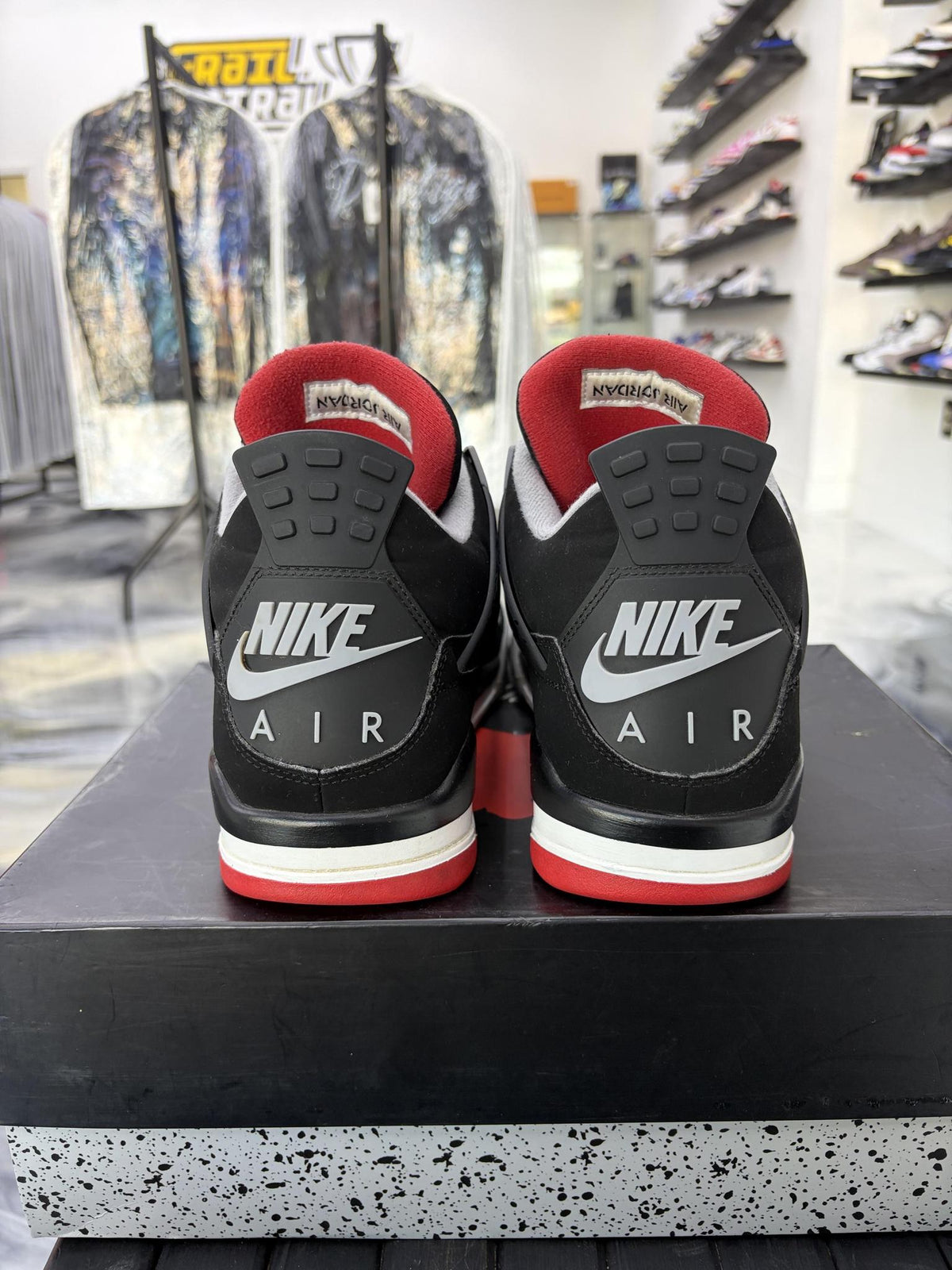 Jordan 4 "Bred" Used Size 11