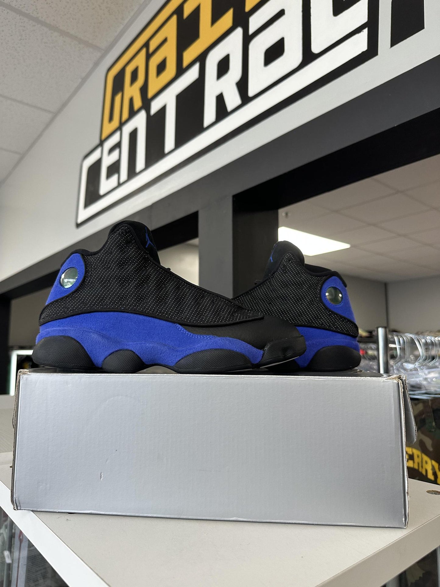 Jordan 13 "Royal" Used Size 8