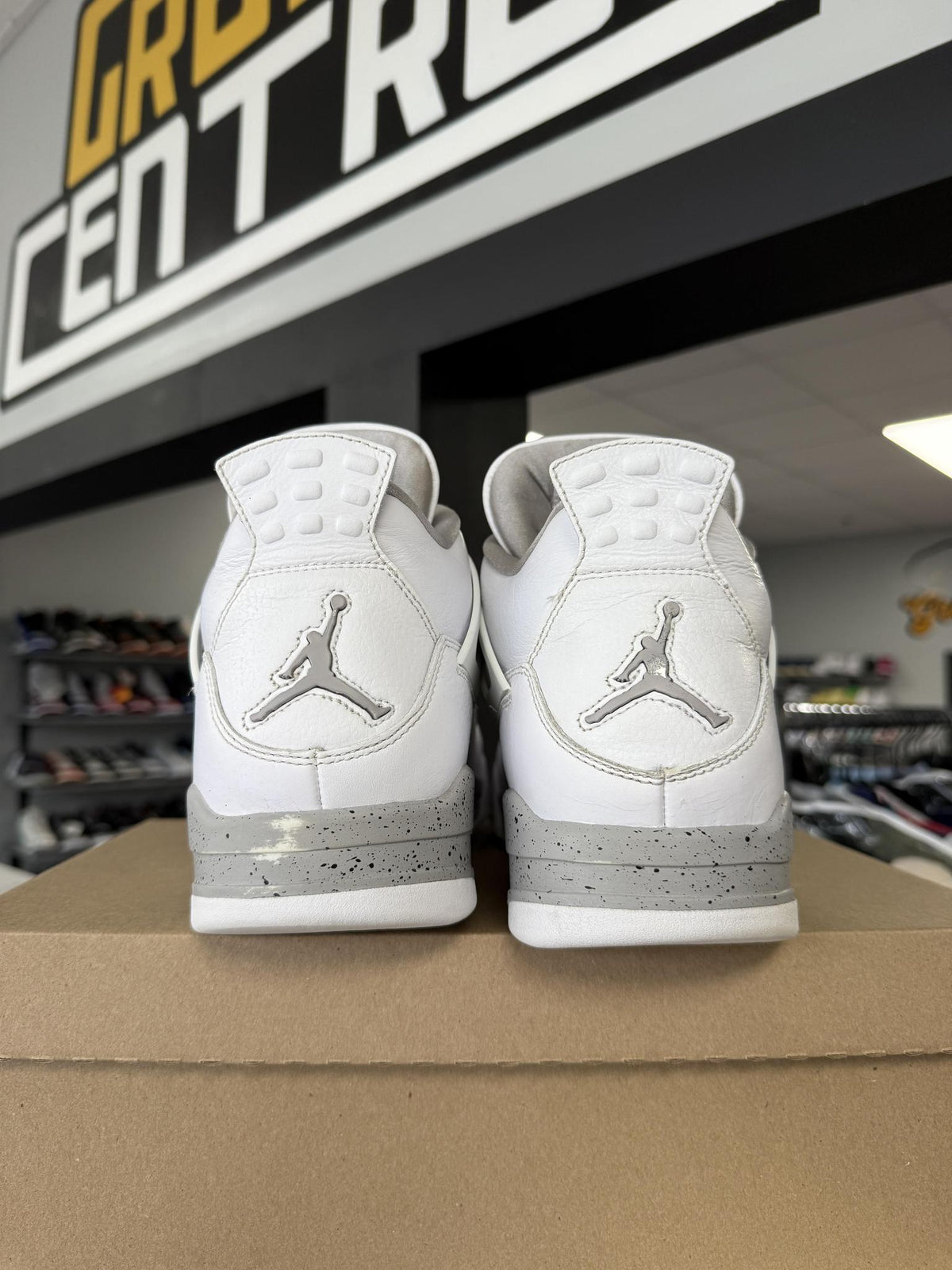Jordan 4 "White Oreo" Used Size 13