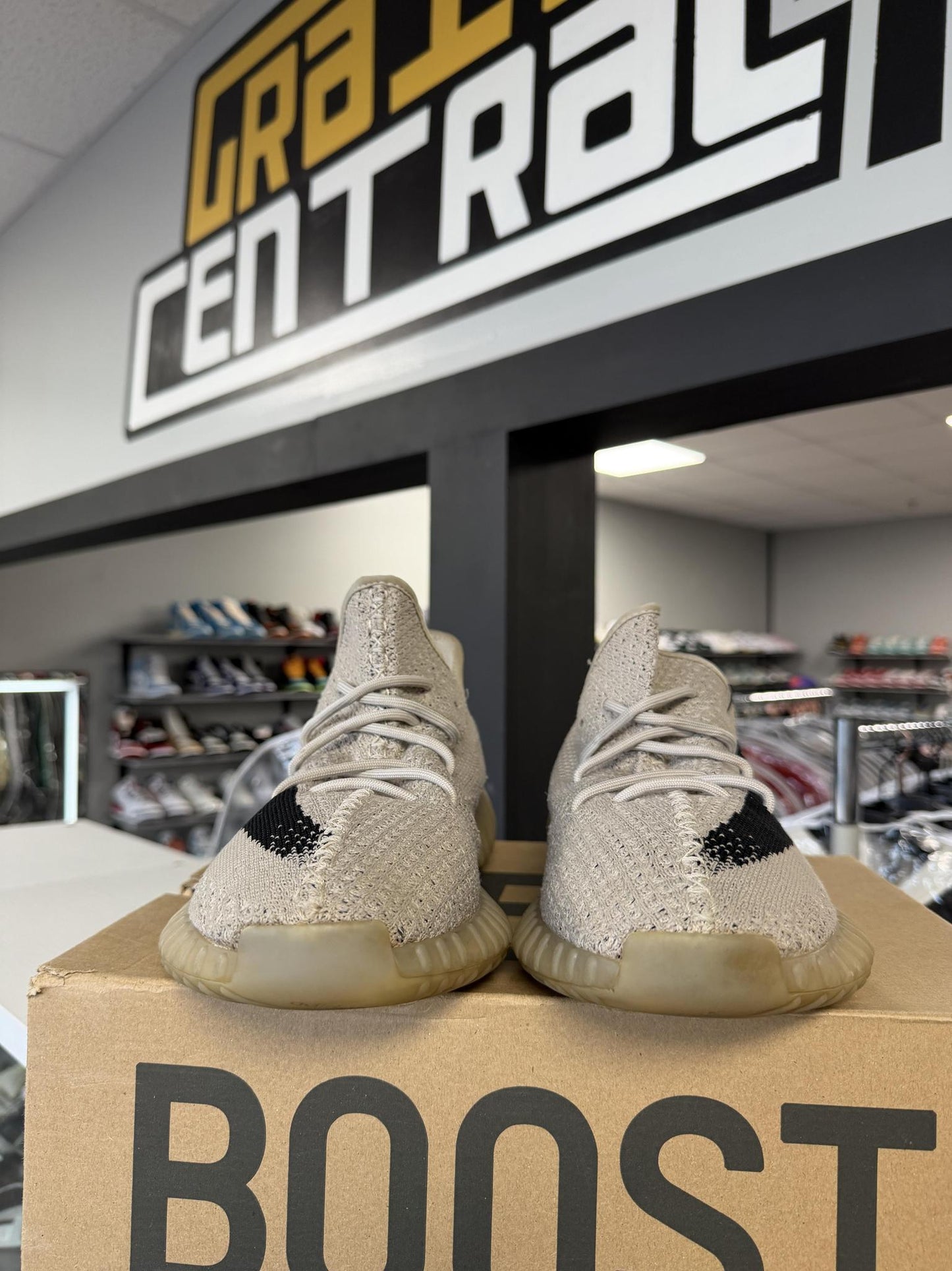 Yeezy 350 V2 "Slate" Used Size 12.5