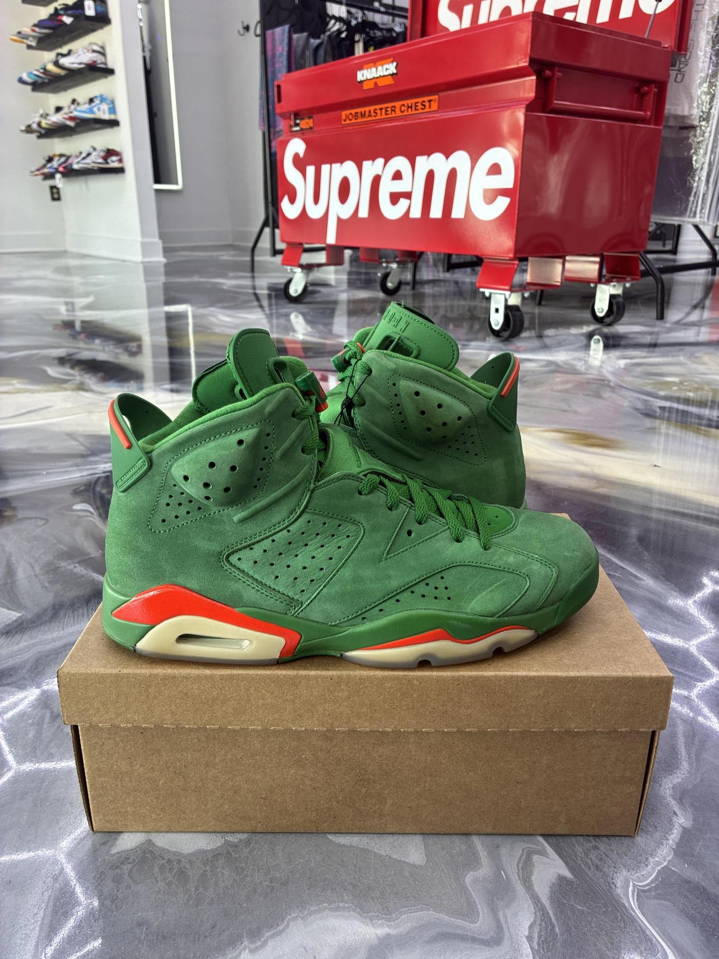 Jordan 6 "Gatorade Green" Used Size 12