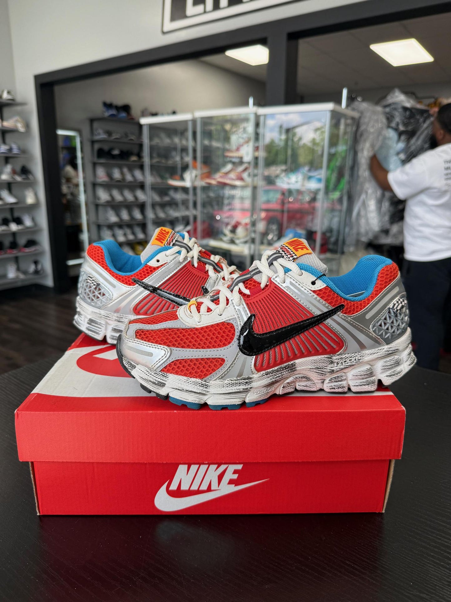 Nike Vomero 5 "Gundam" Used Size 5Y/6.5W
