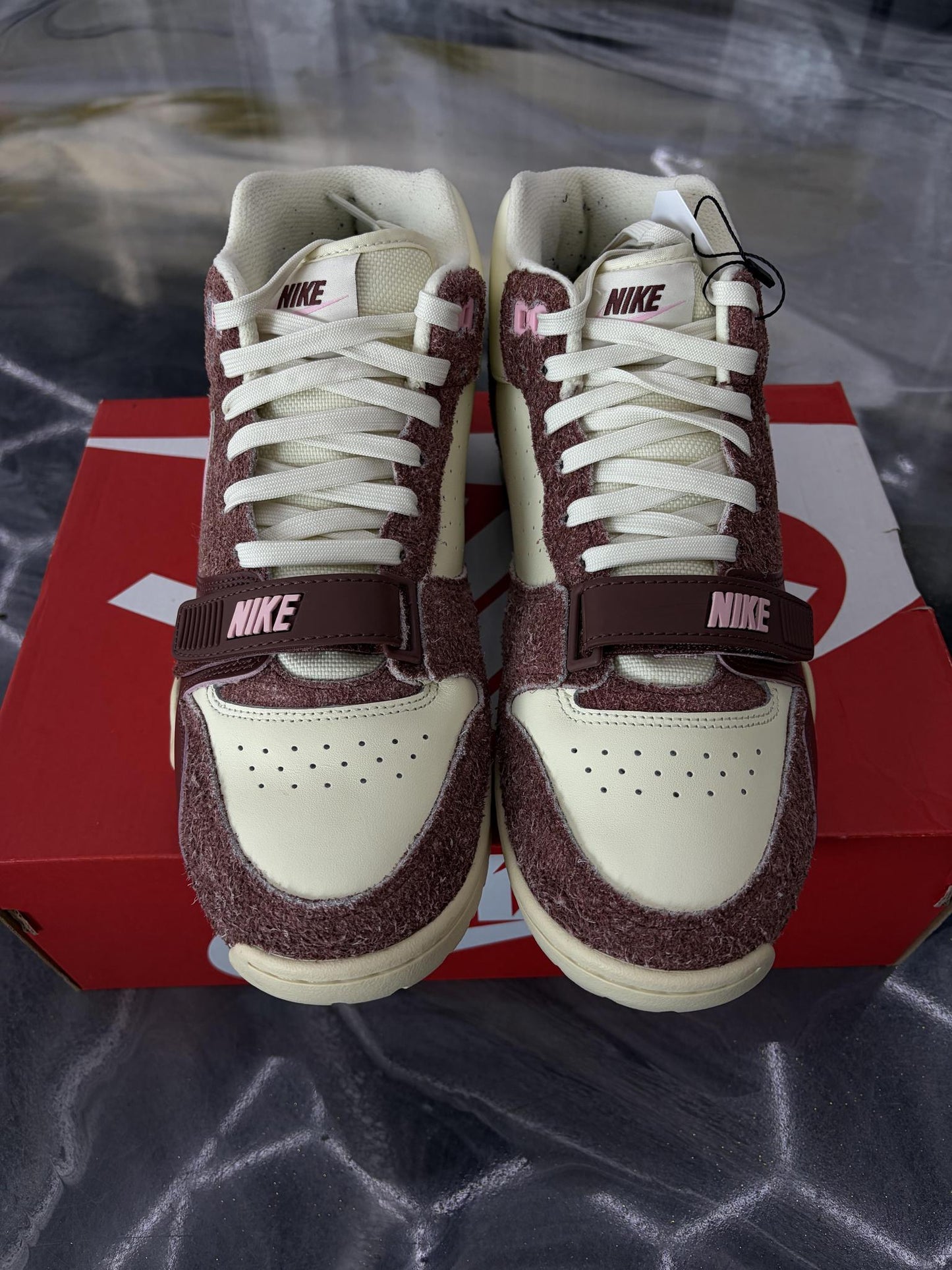 Nike Air Trainer 1 "Soft Pink" Used Size 9.5