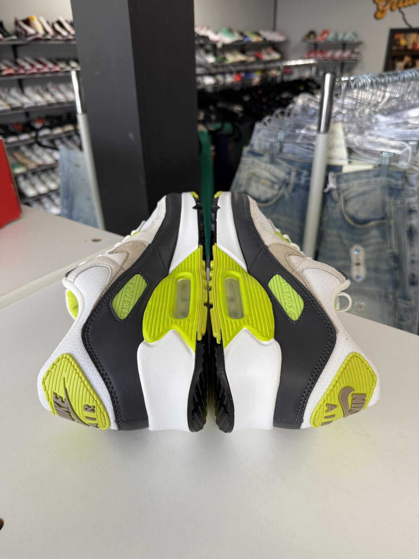Air Max 90 "Cyber" Used Size 9.5