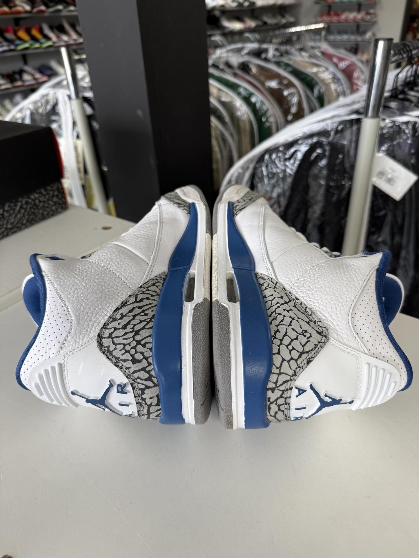 Jordan 3 Wizards Used Size 6.5Y/8W