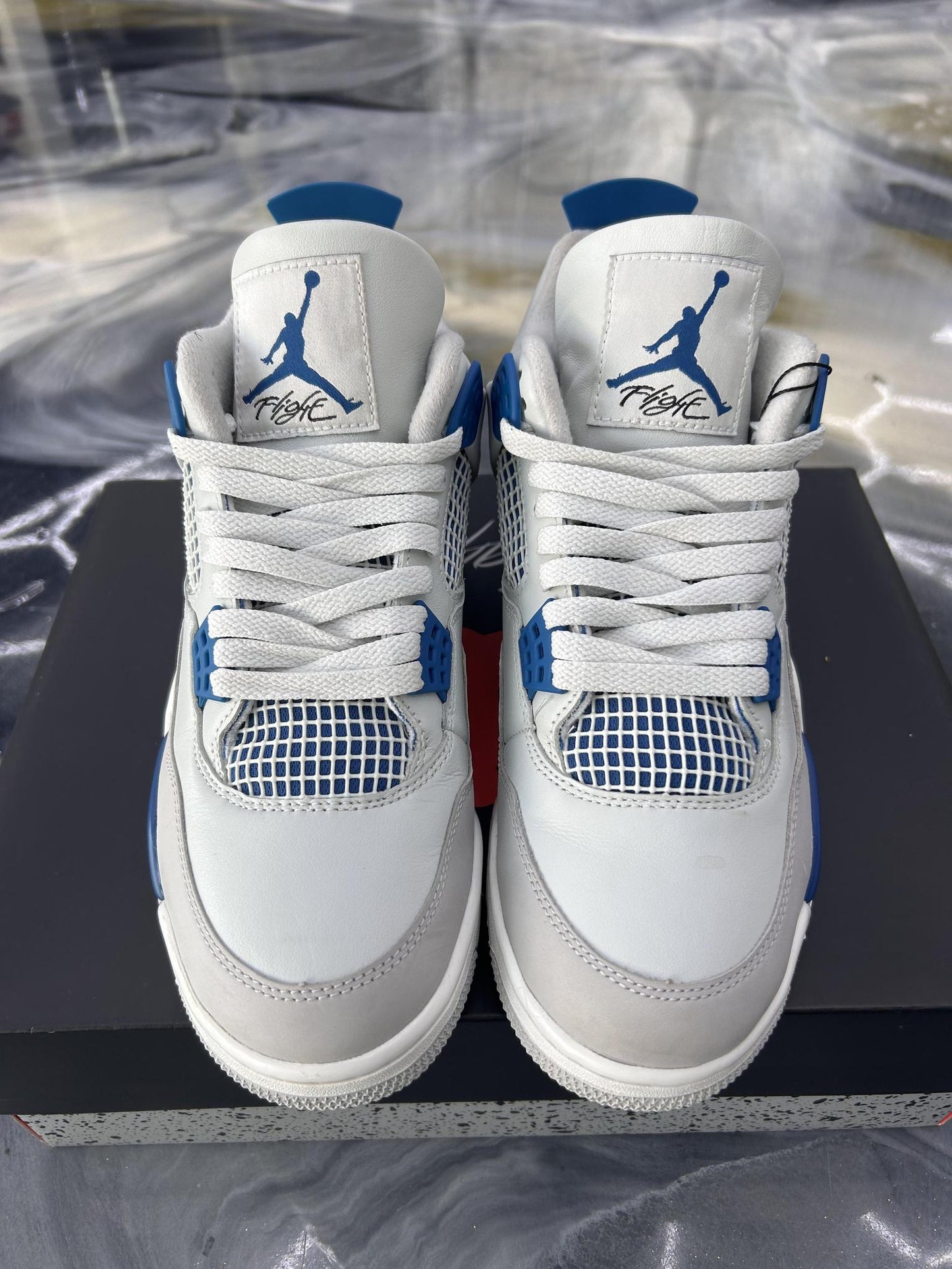 Jordan 4 "Military Blue" Used Size 9.5