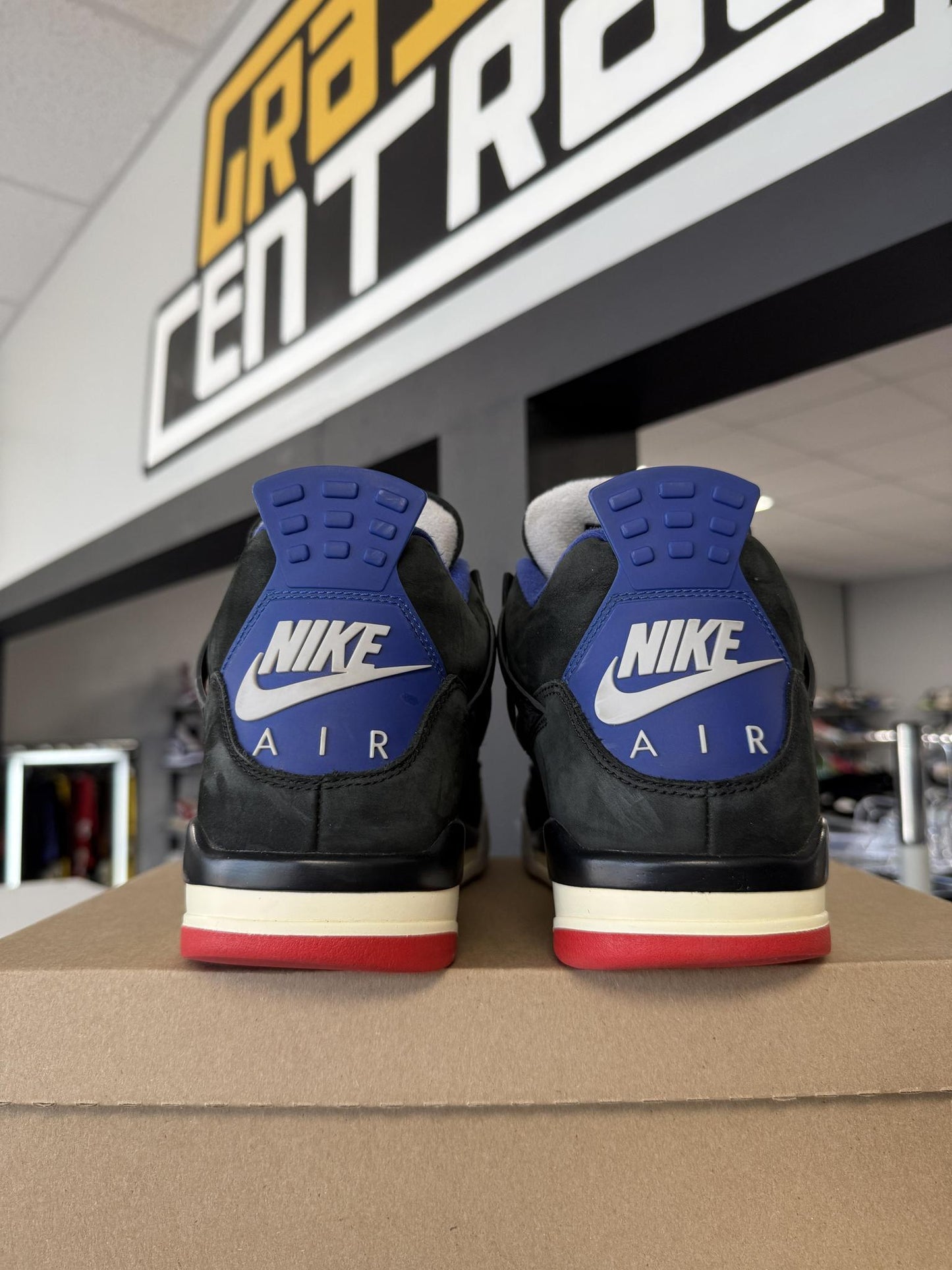 Jordan 4 "Rare Air" Used Size 11