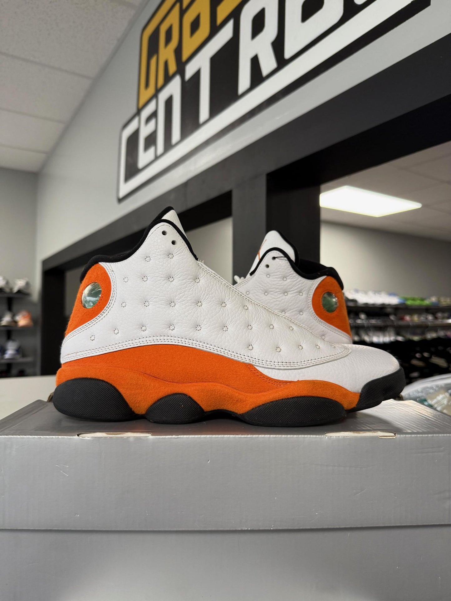 Jordan 13 "Starfish" Used Size 10.5