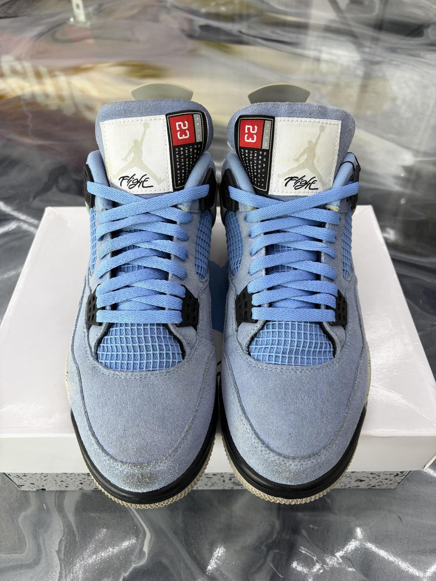 Jordan 4 "University Blue" Used Size 11
