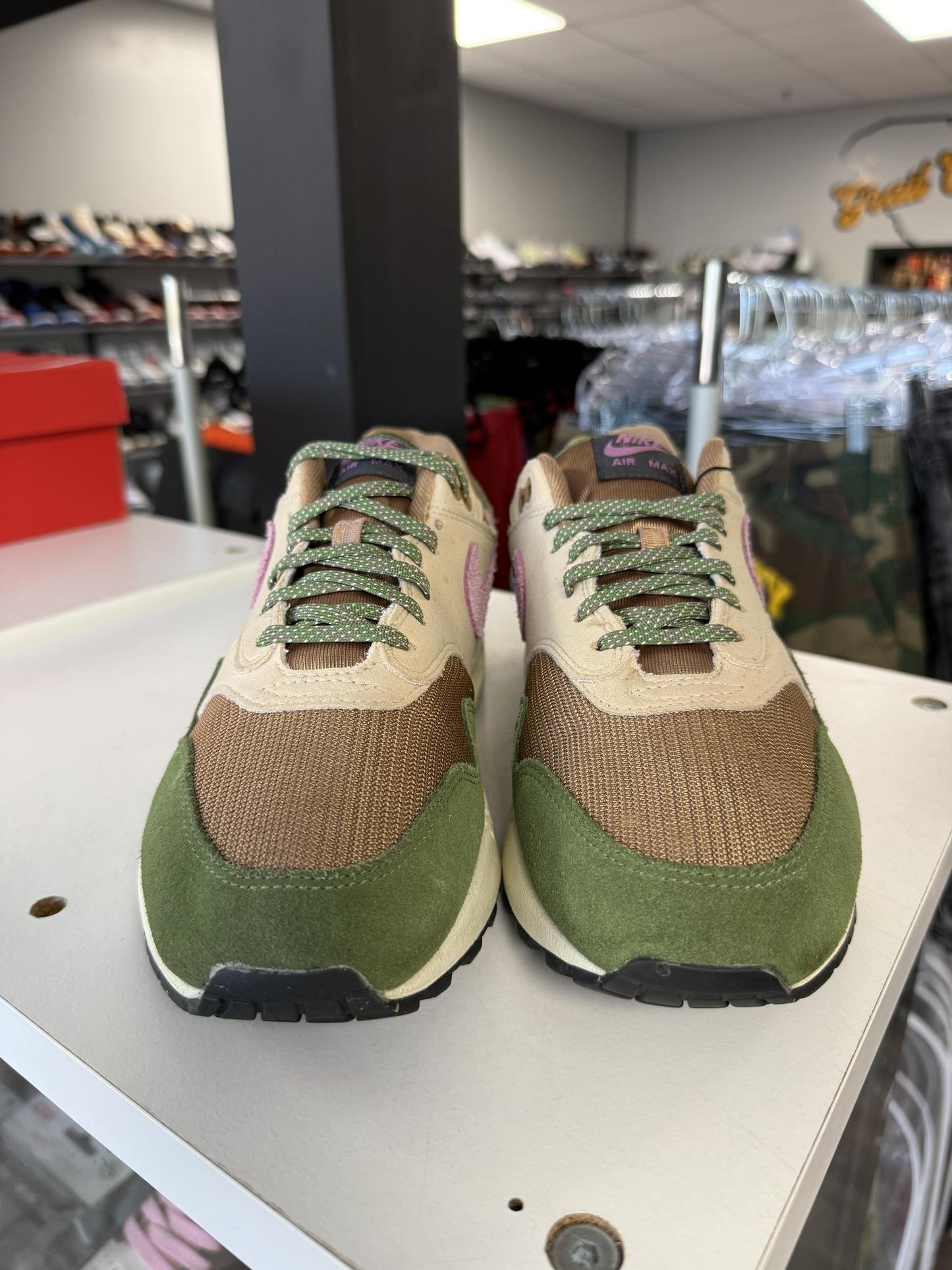 Nike AM1 "Treeline" Used Size 9.5