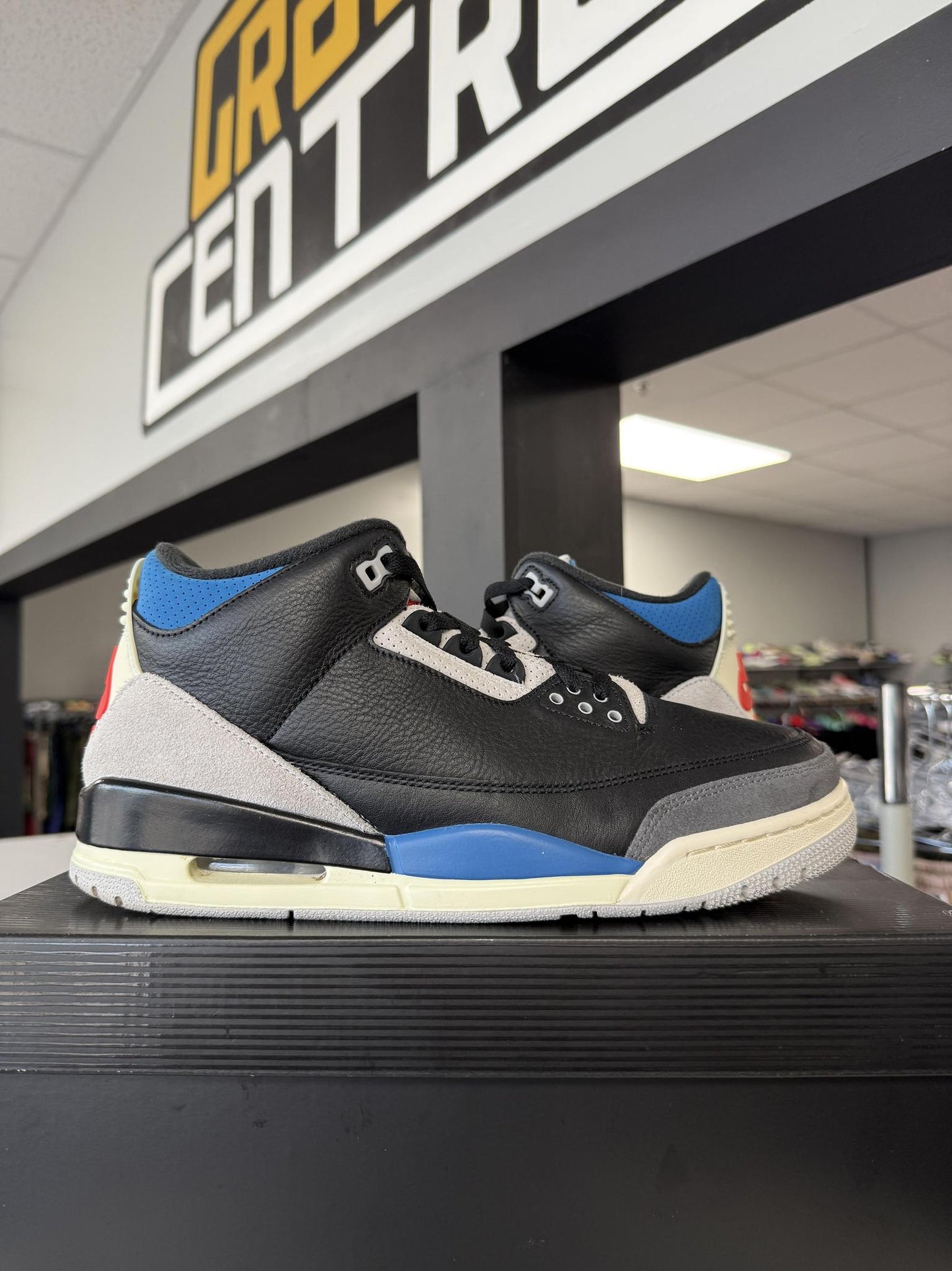 Jordan 3 "Rare Air" Used Size 10