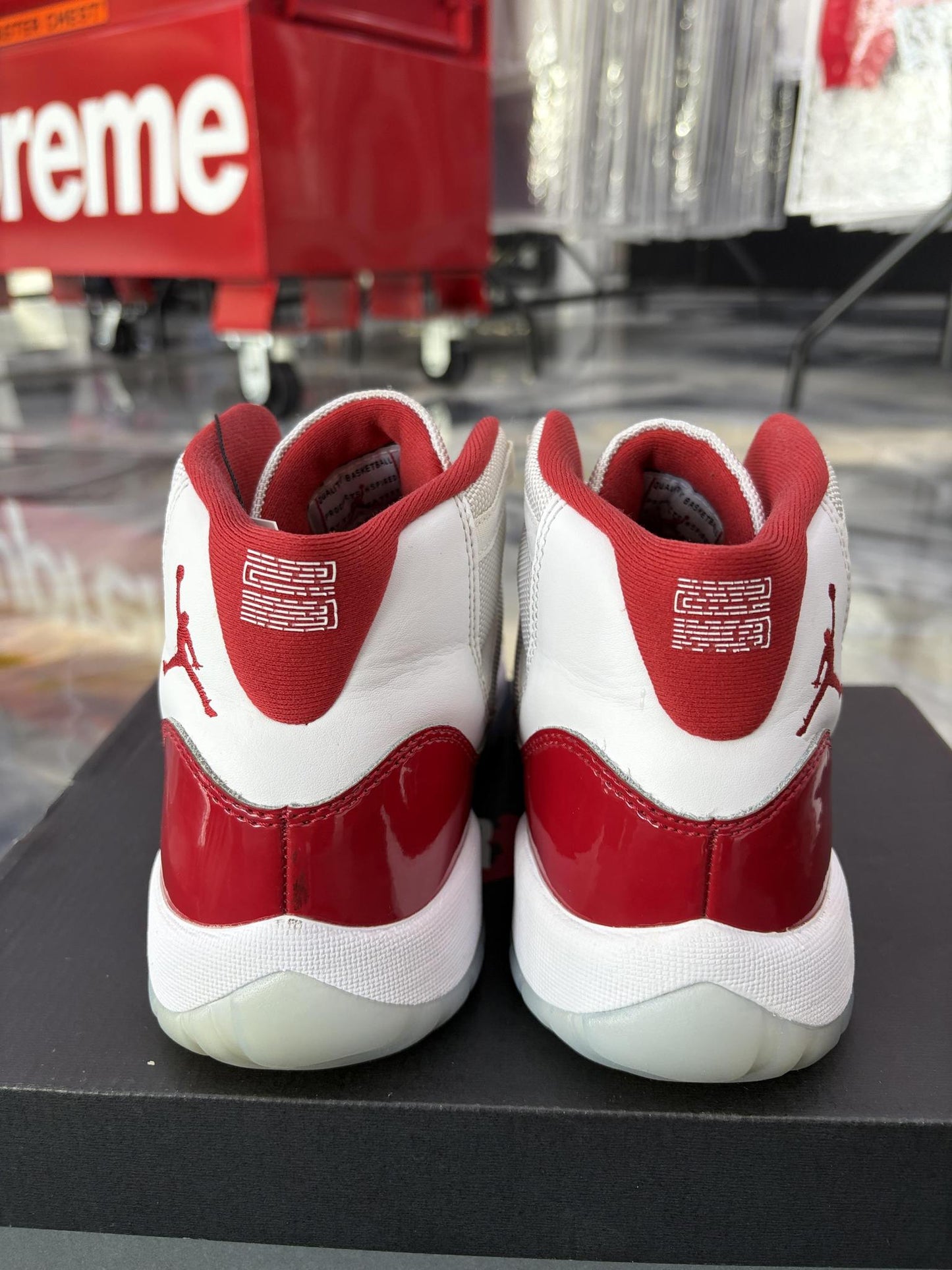 Jordan 11 "Cherry" Used Size 7Y/8.5W