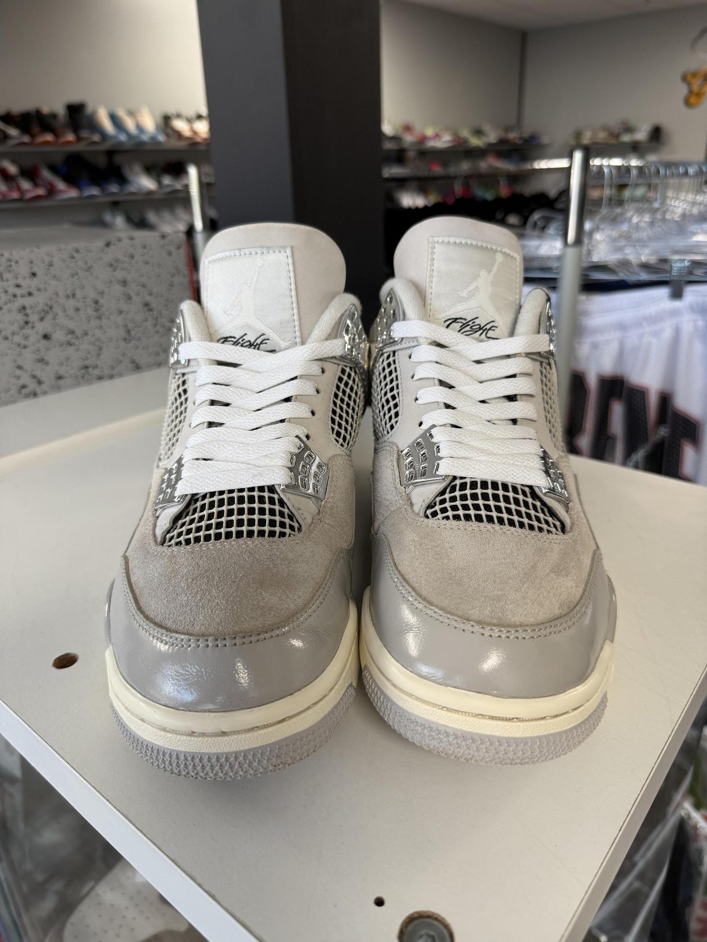 Jordan 4 "Frozen Moments" Used Size 8.5