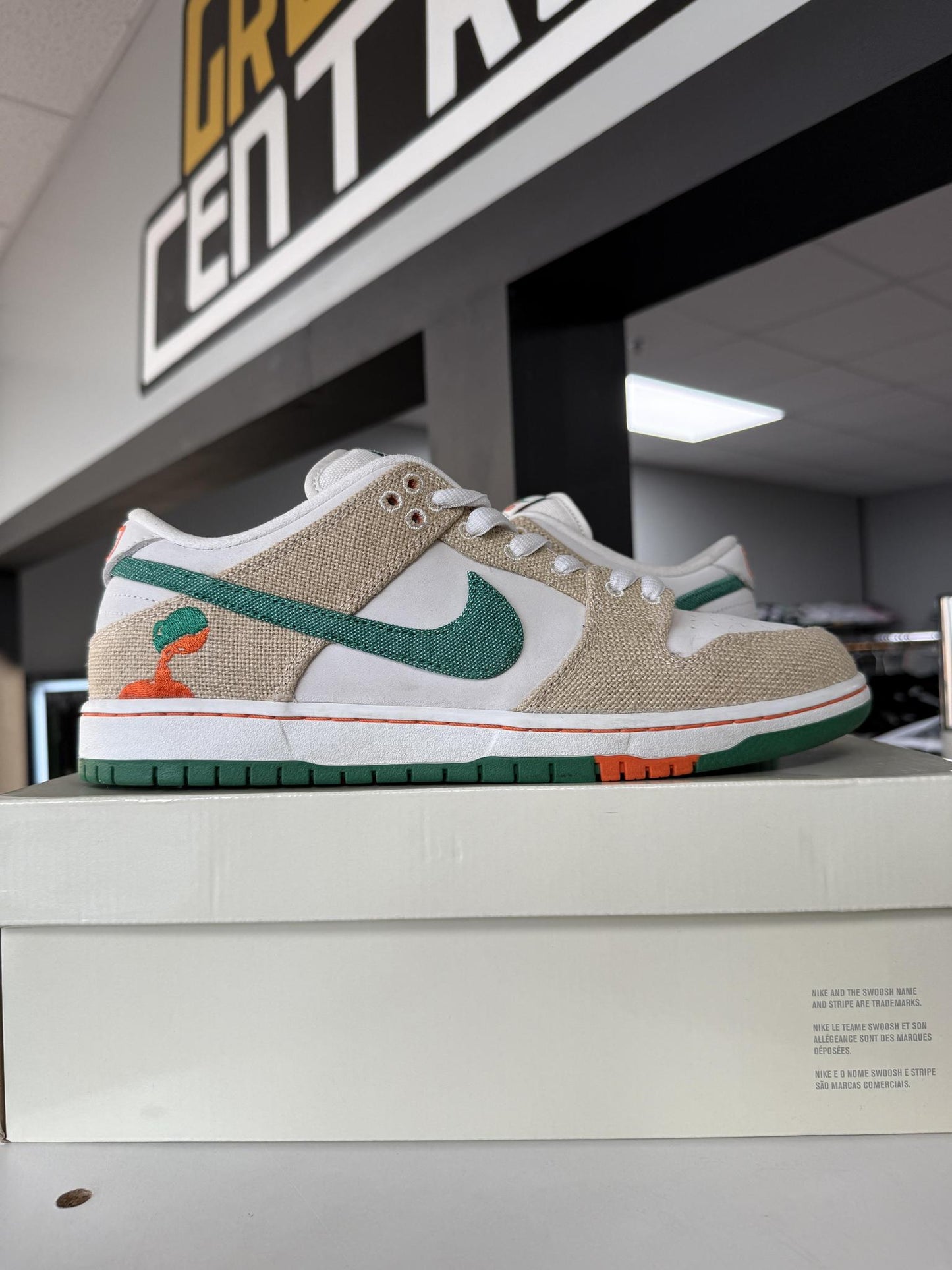 SB Dunk Low "Jarritos" Used Size 11